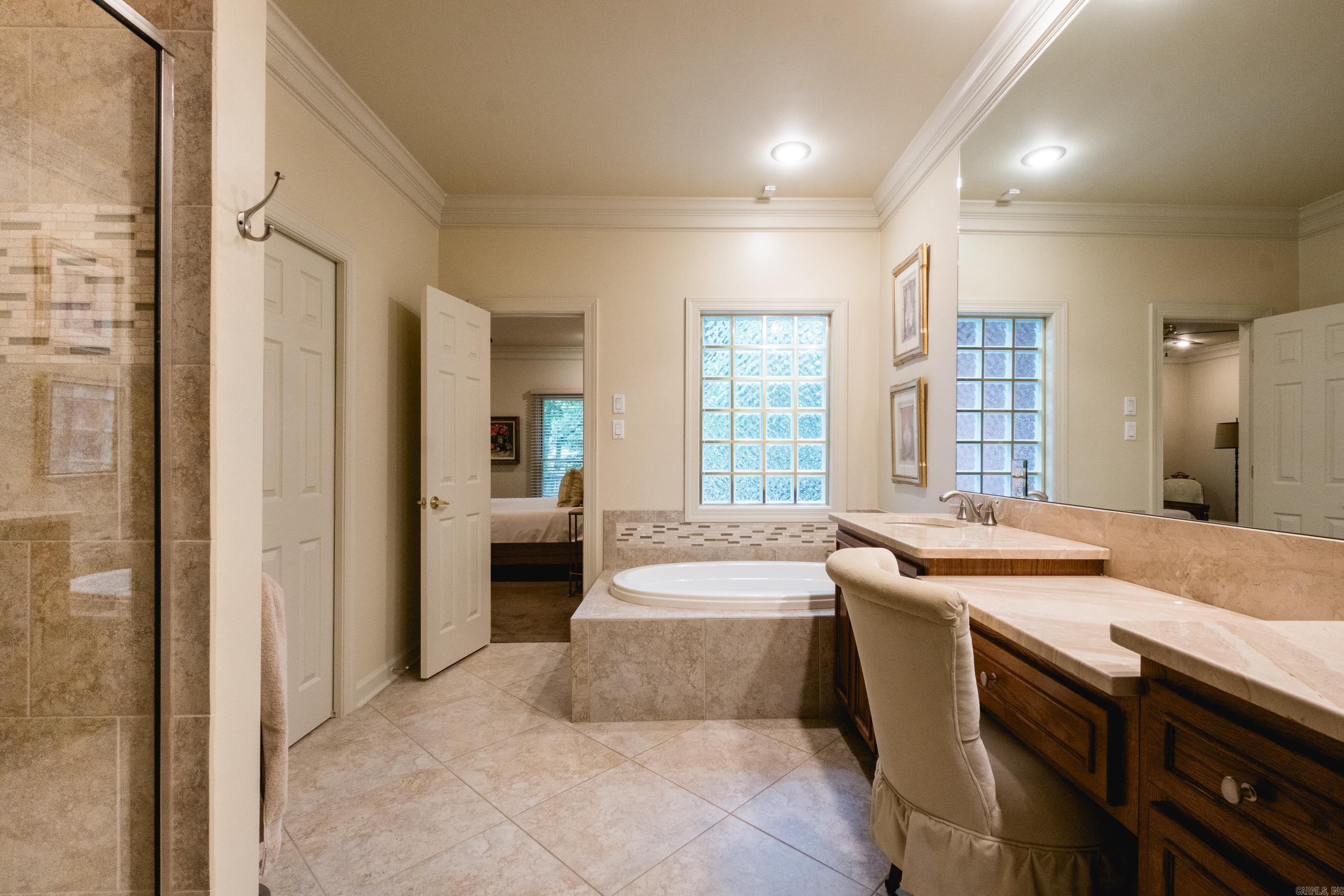 LAKEWOOD HEIGHTS - Residential