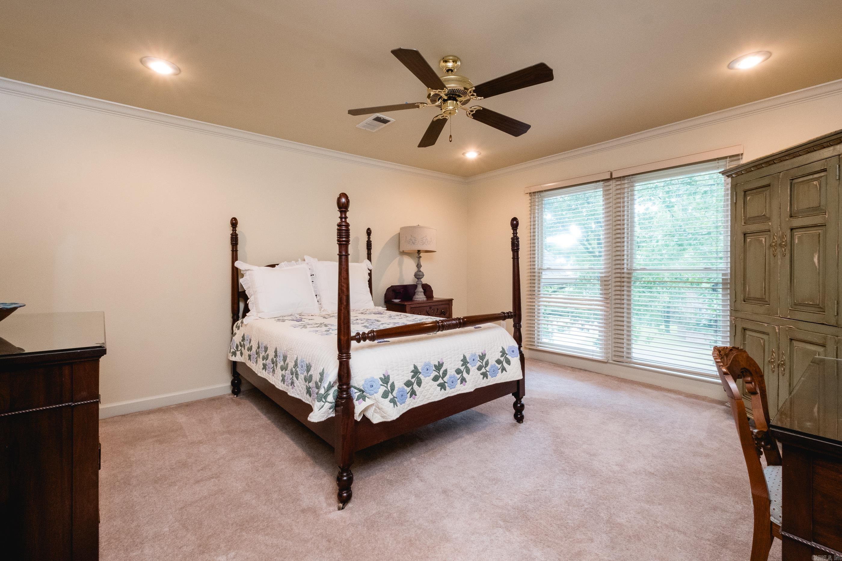 LAKEWOOD HEIGHTS - Residential