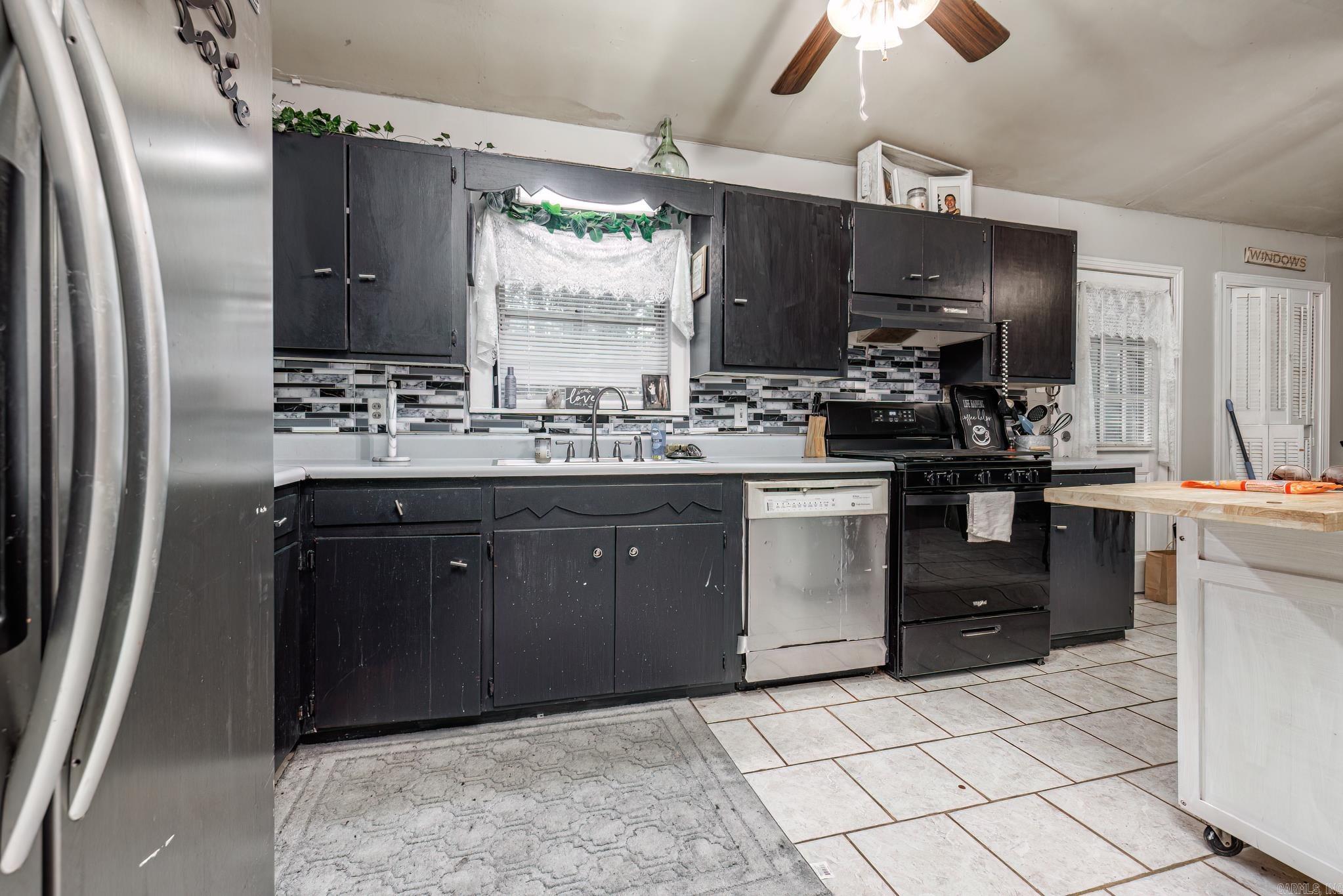 WALNUT STREET ADDN - Residential