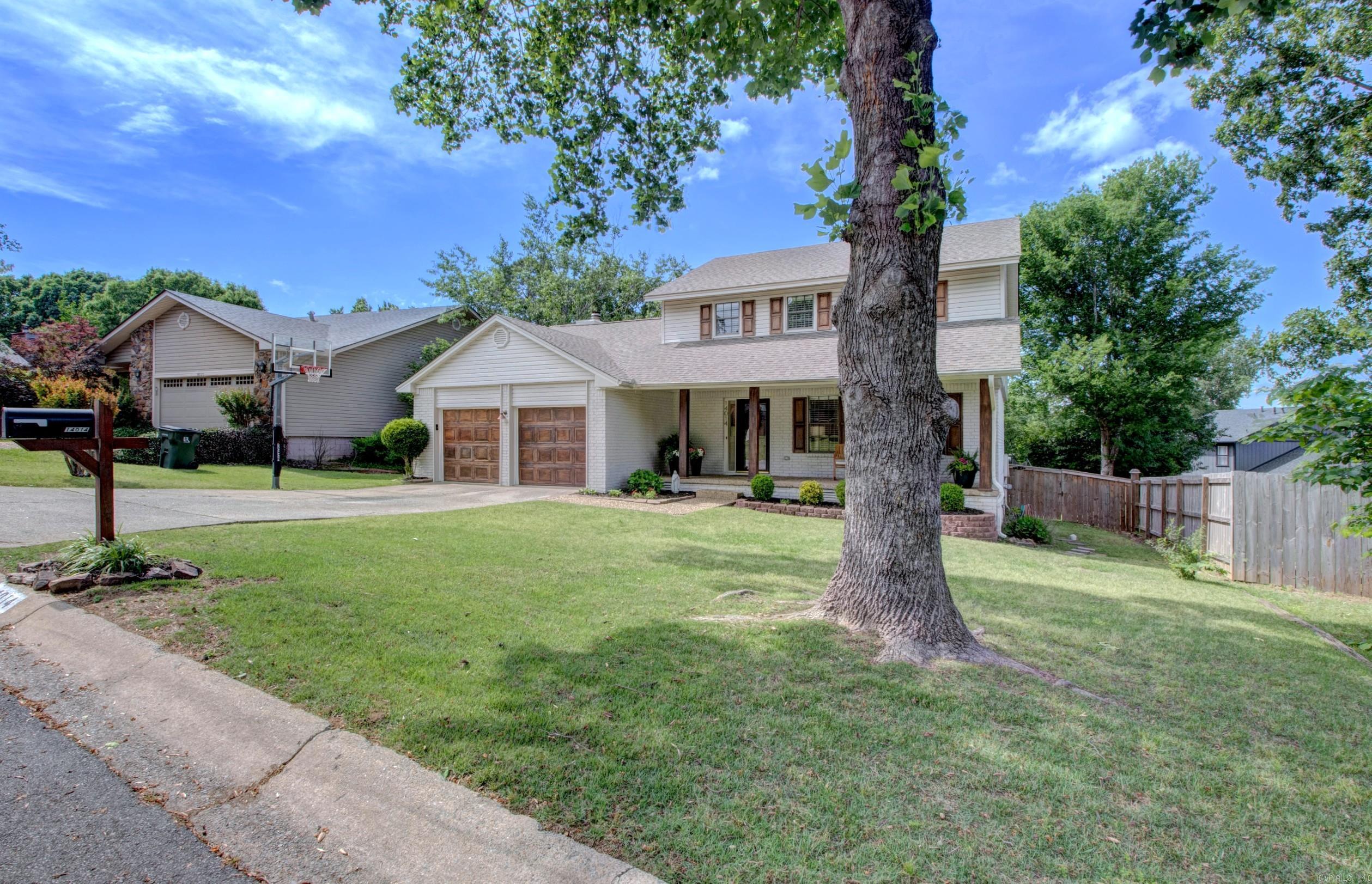 PARKWAY PLACE - Residential