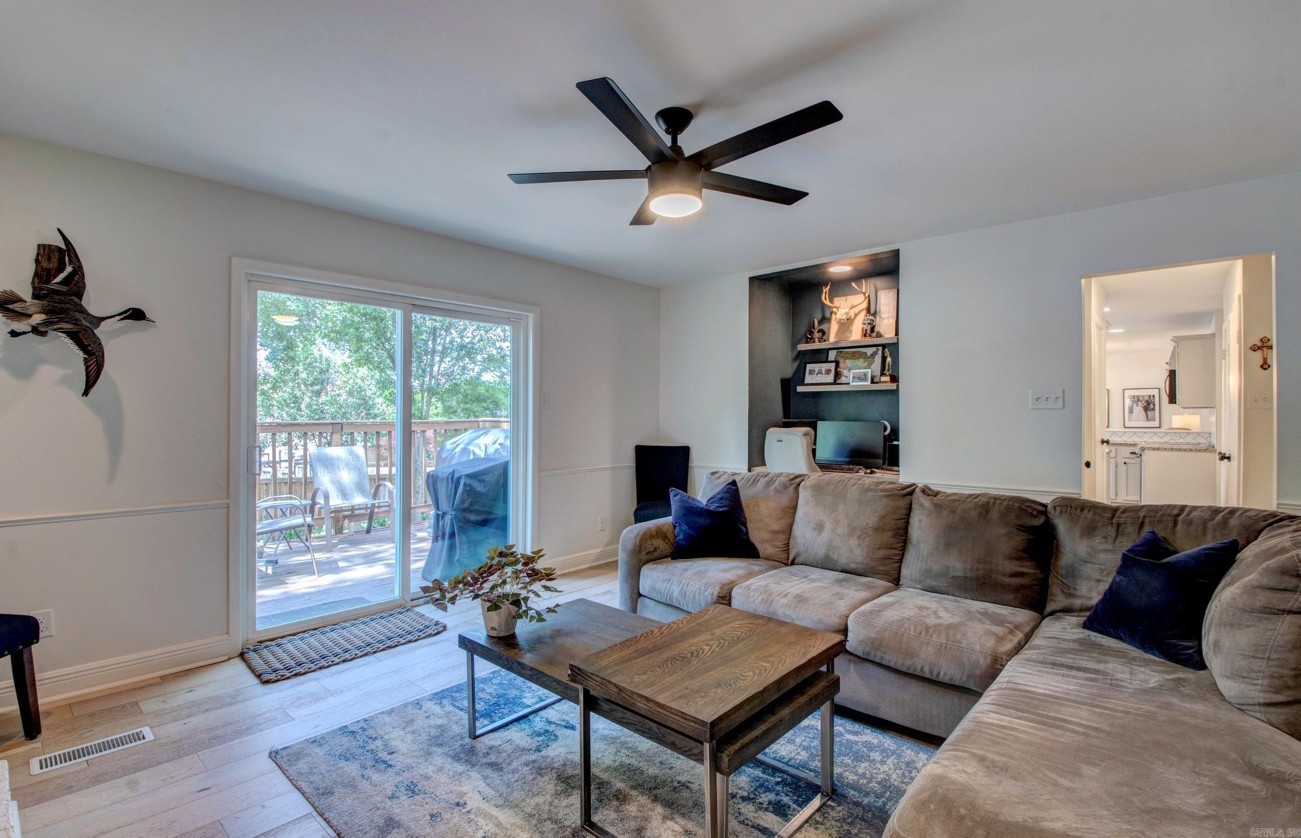 PARKWAY PLACE - Residential