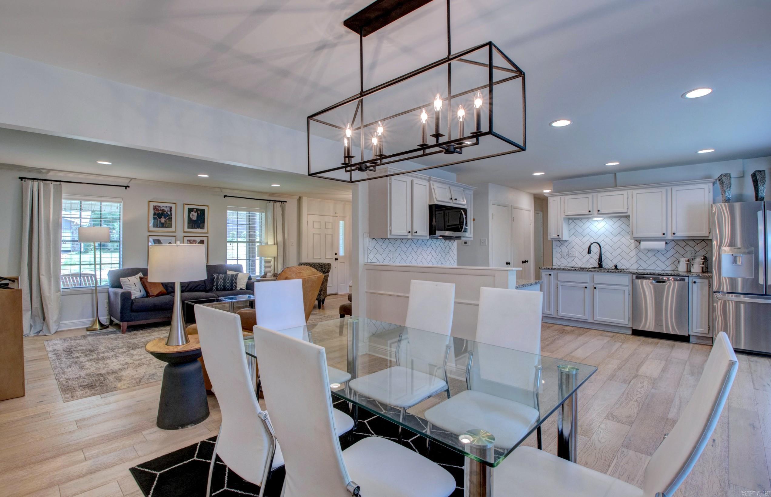 PARKWAY PLACE - Residential