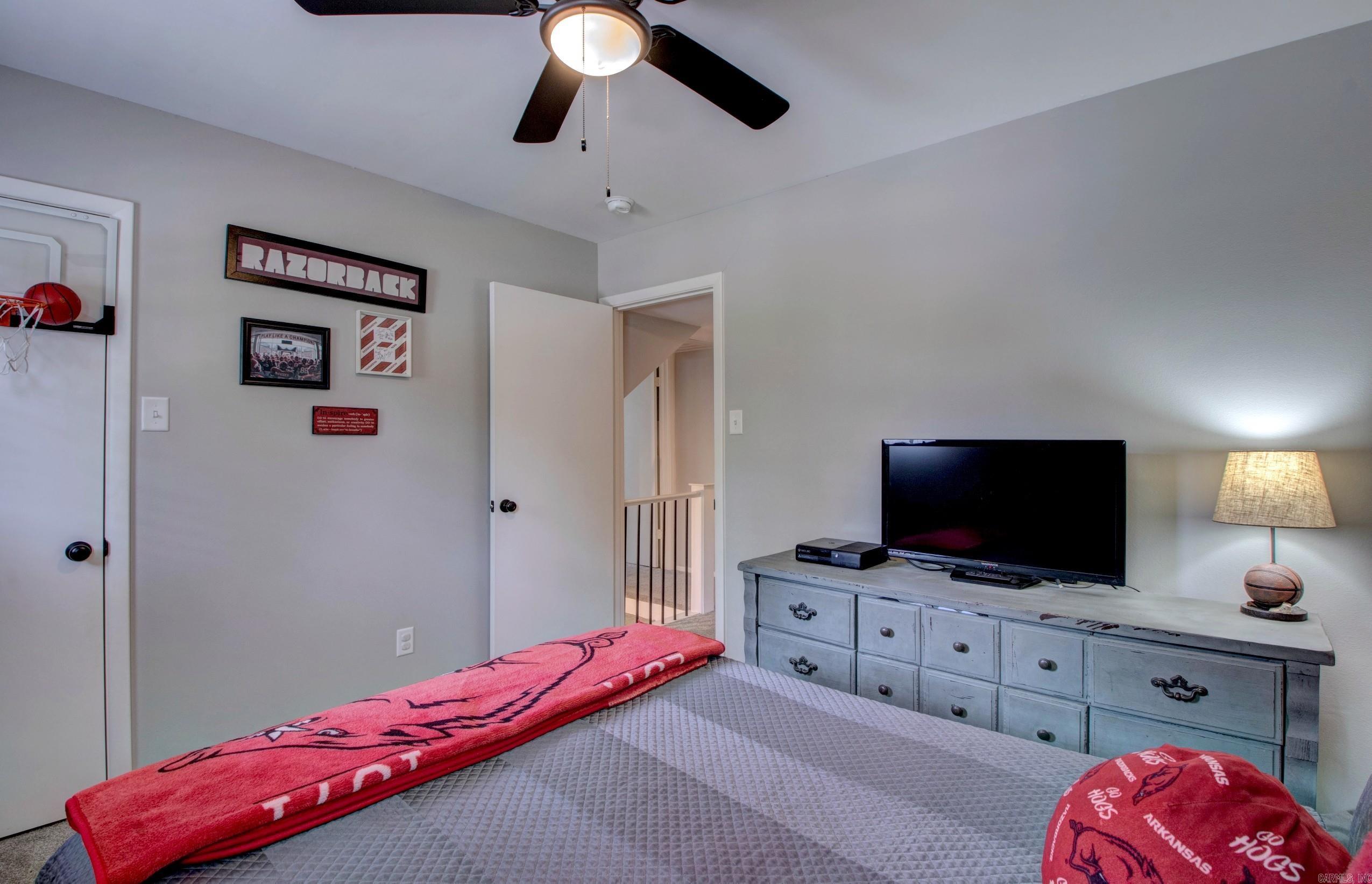 PARKWAY PLACE - Residential