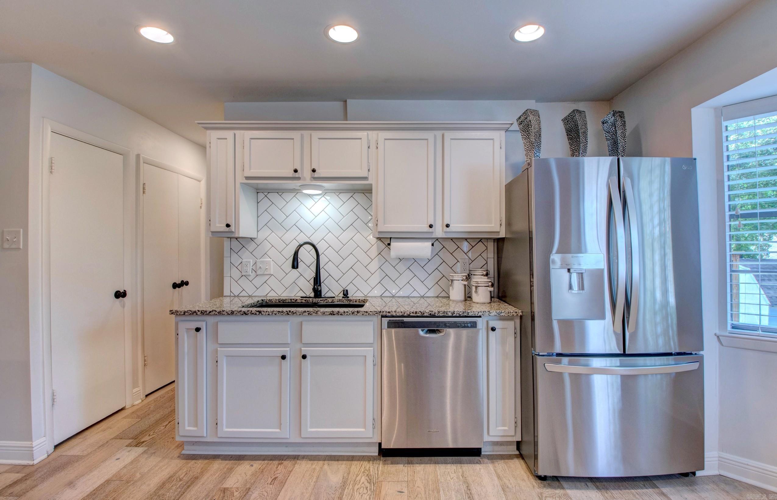 PARKWAY PLACE - Residential