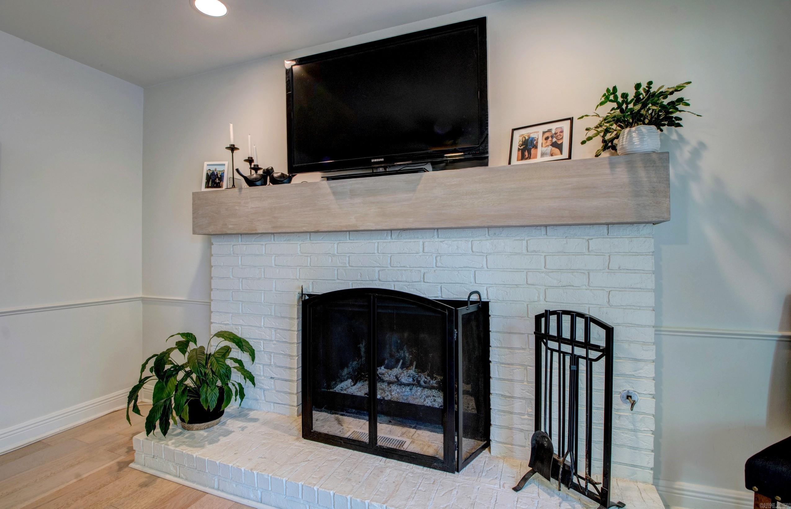 PARKWAY PLACE - Residential