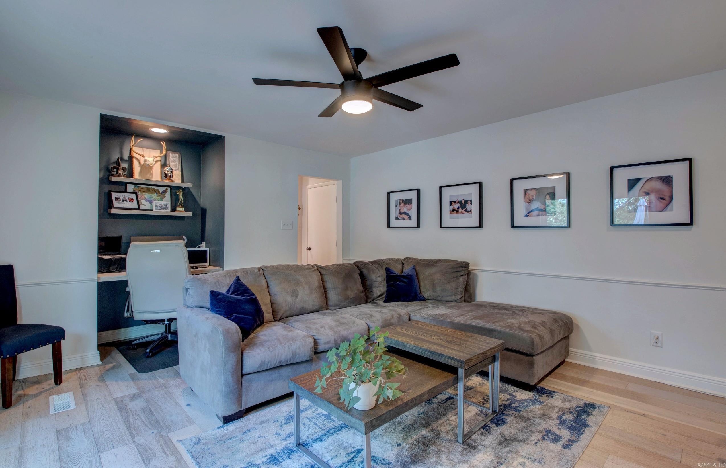 PARKWAY PLACE - Residential