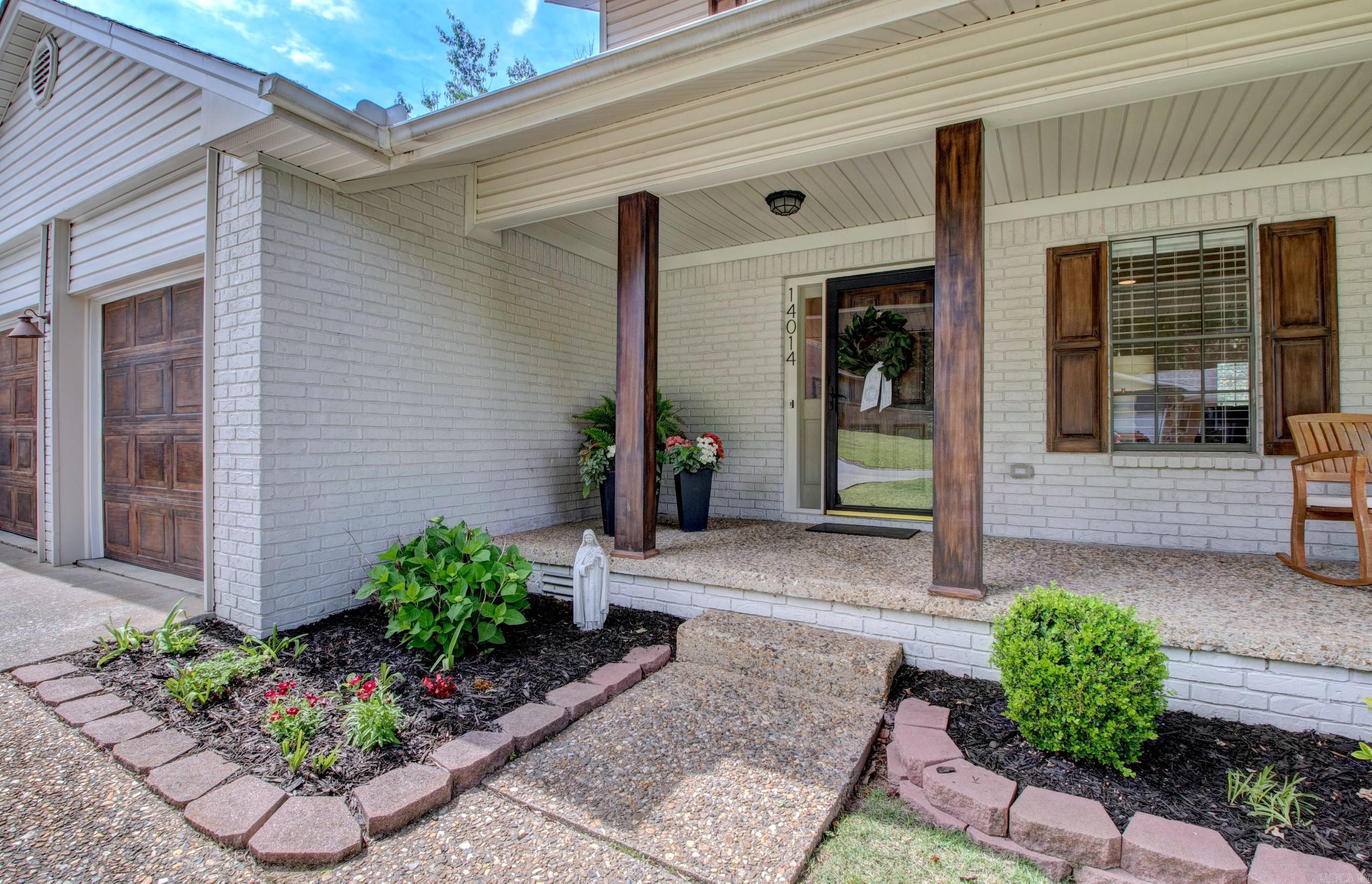 PARKWAY PLACE - Residential
