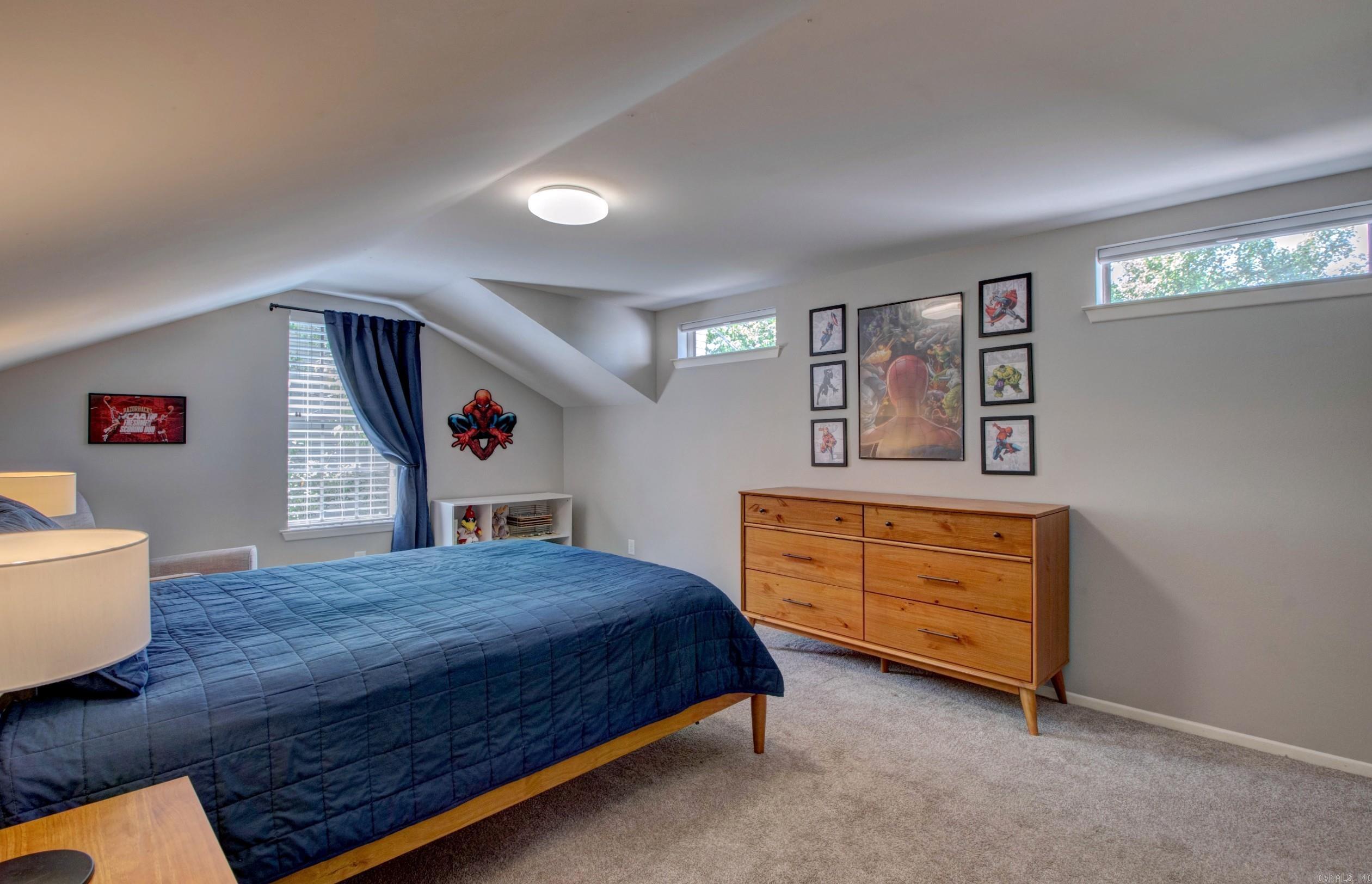 PARKWAY PLACE - Residential