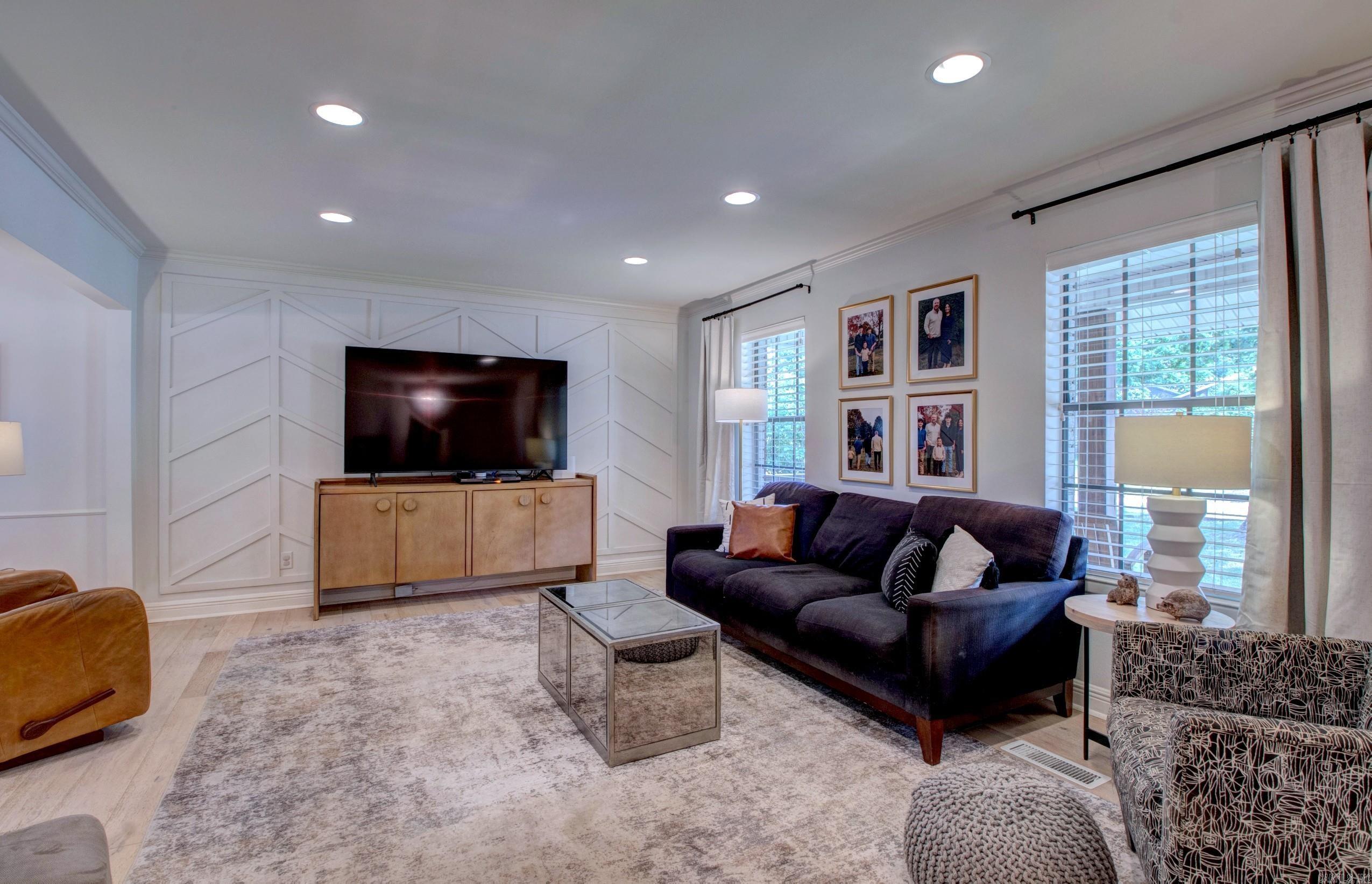 PARKWAY PLACE - Residential