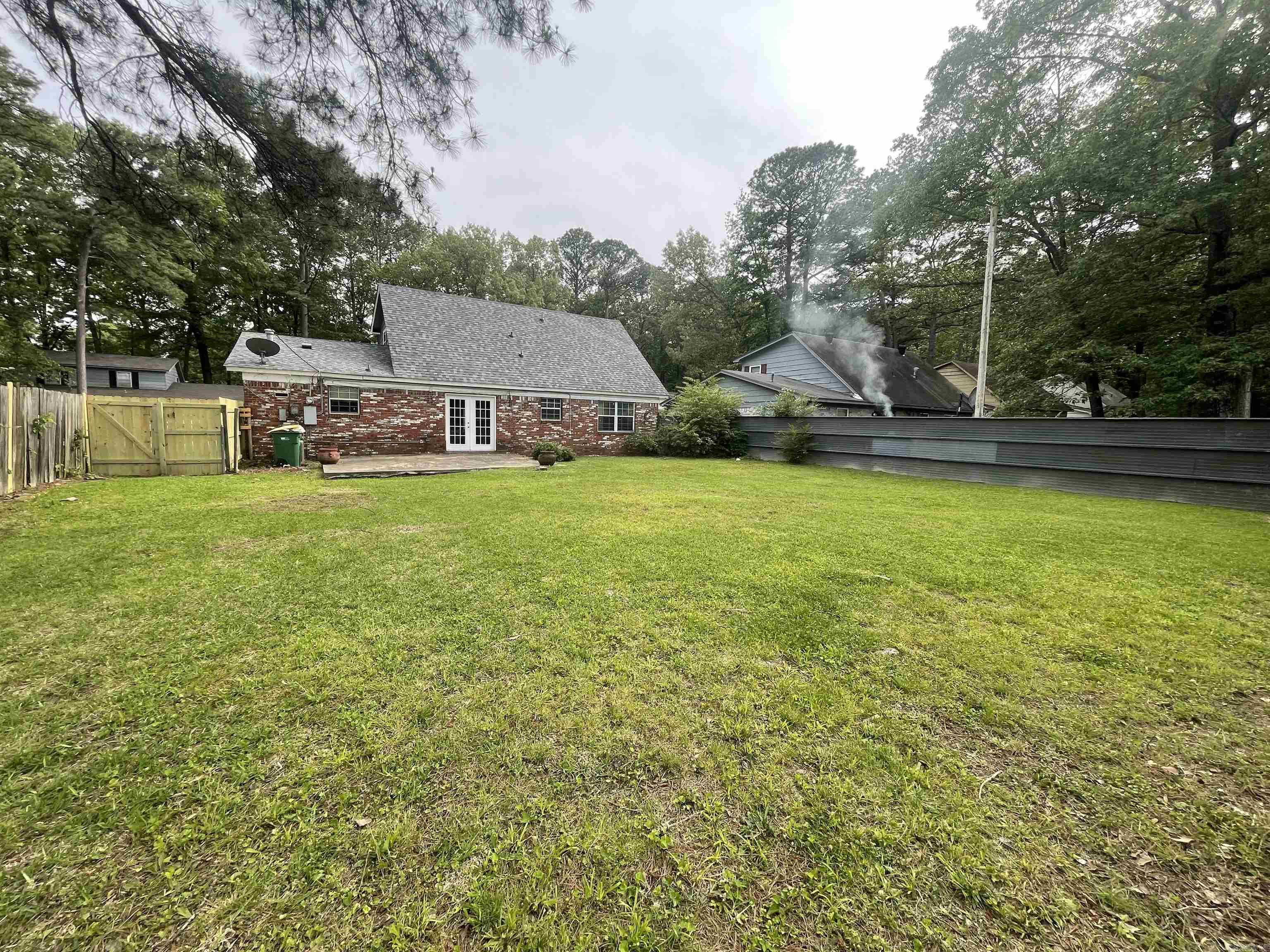 CASTLEWOOD - Residential