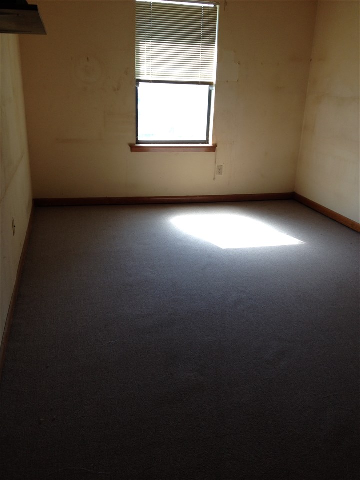 Country Club Manor - Residential