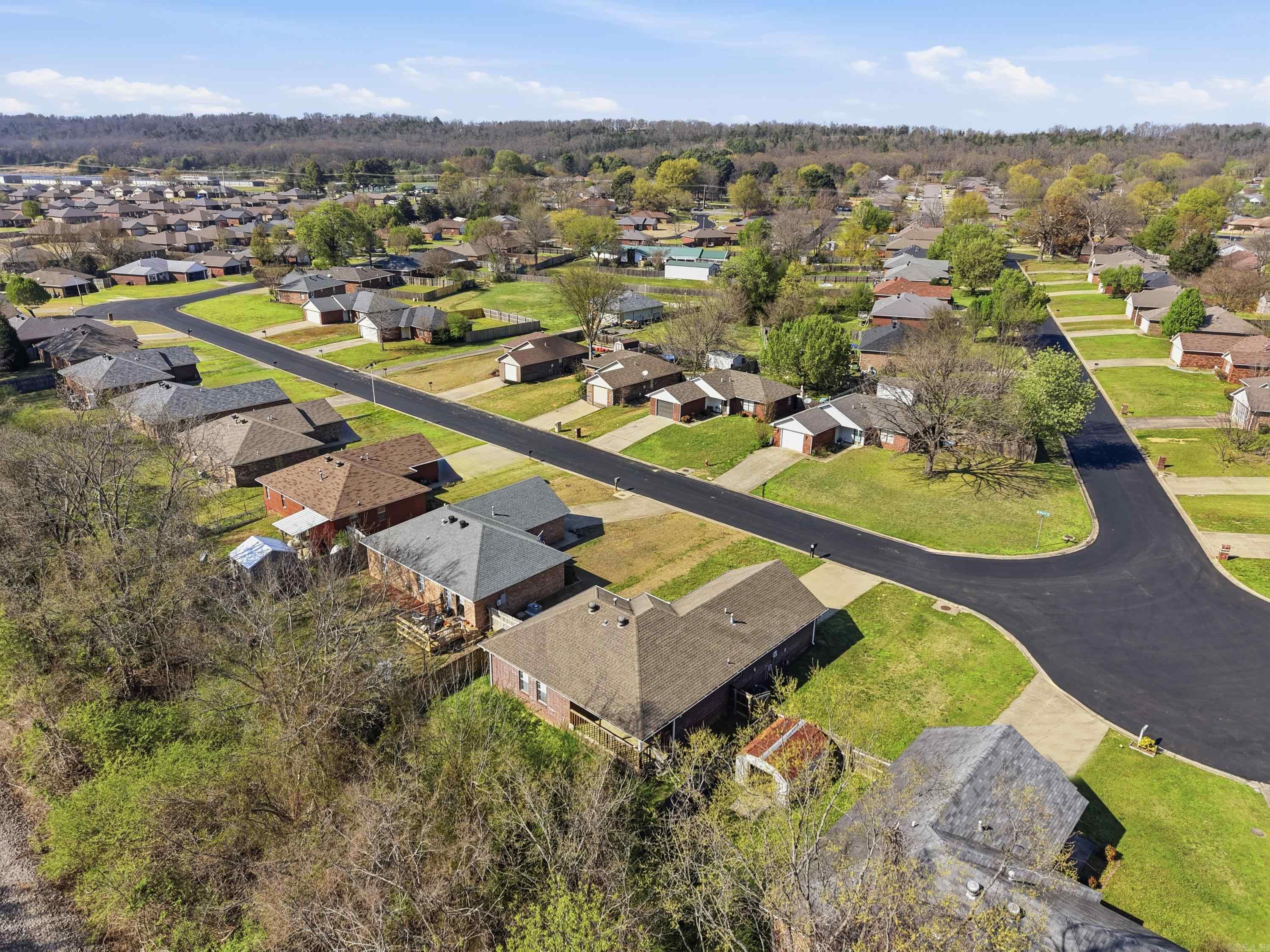 HUNTERS COVE - Residential