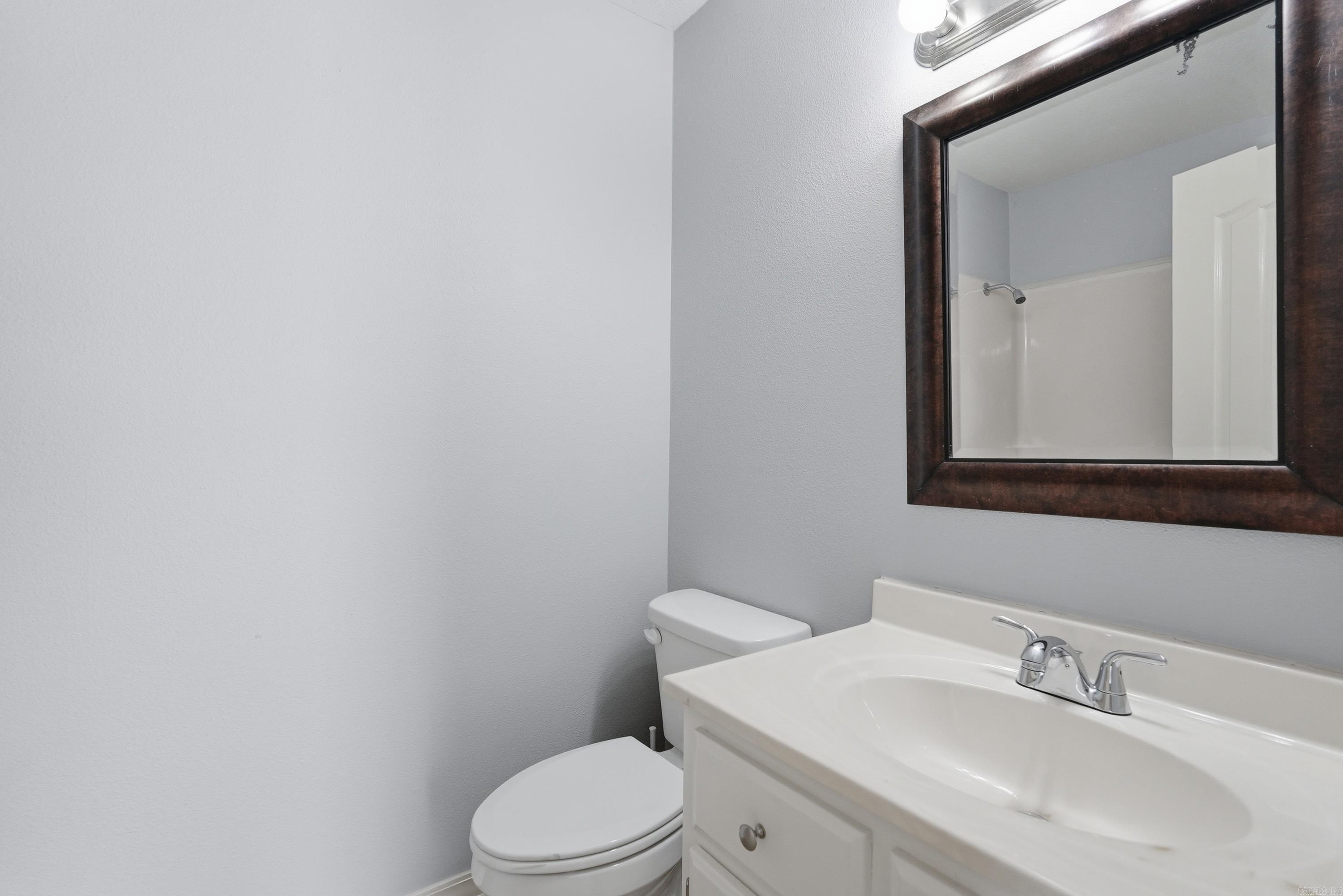 HUNTERS COVE - Residential