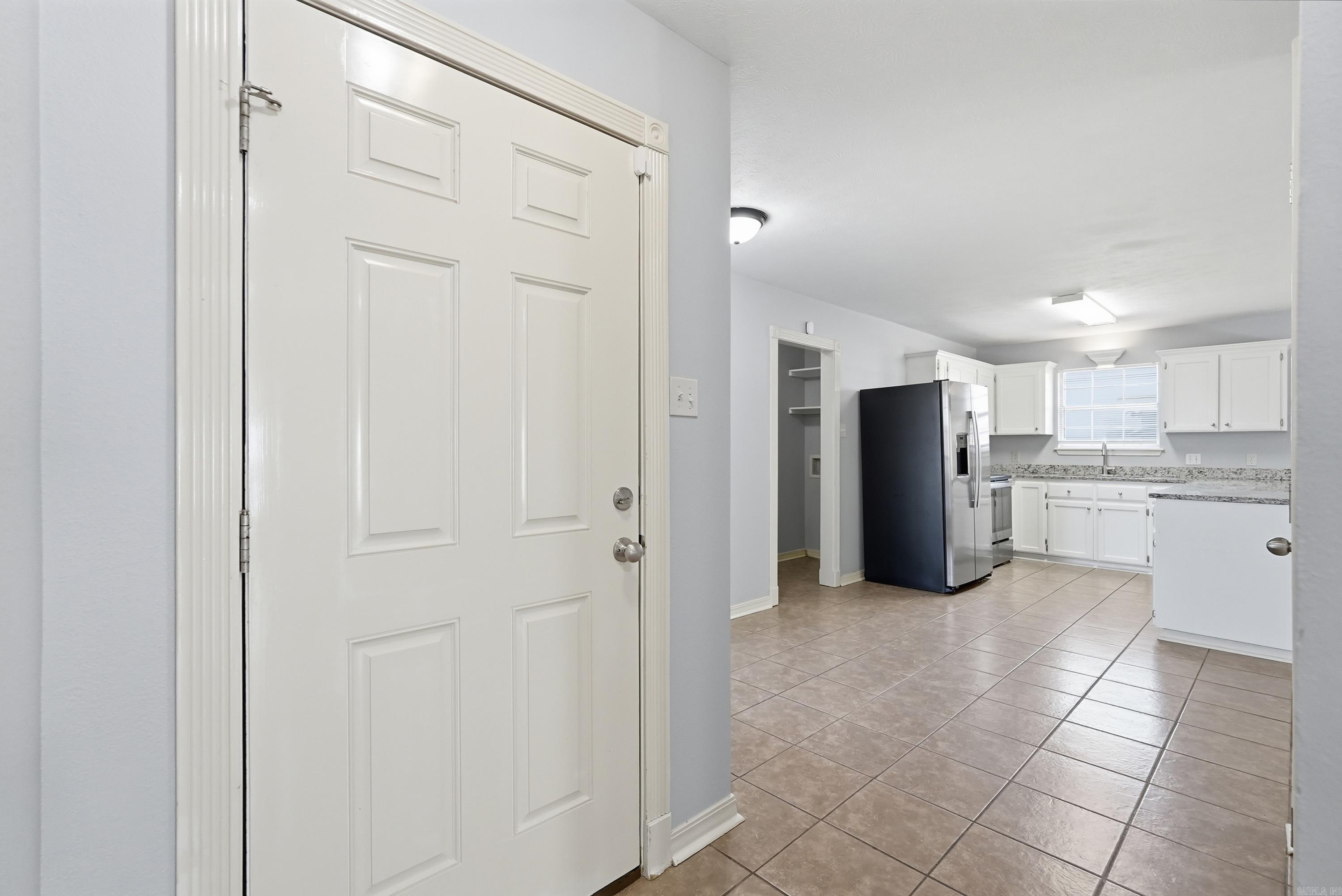 HUNTERS COVE - Residential