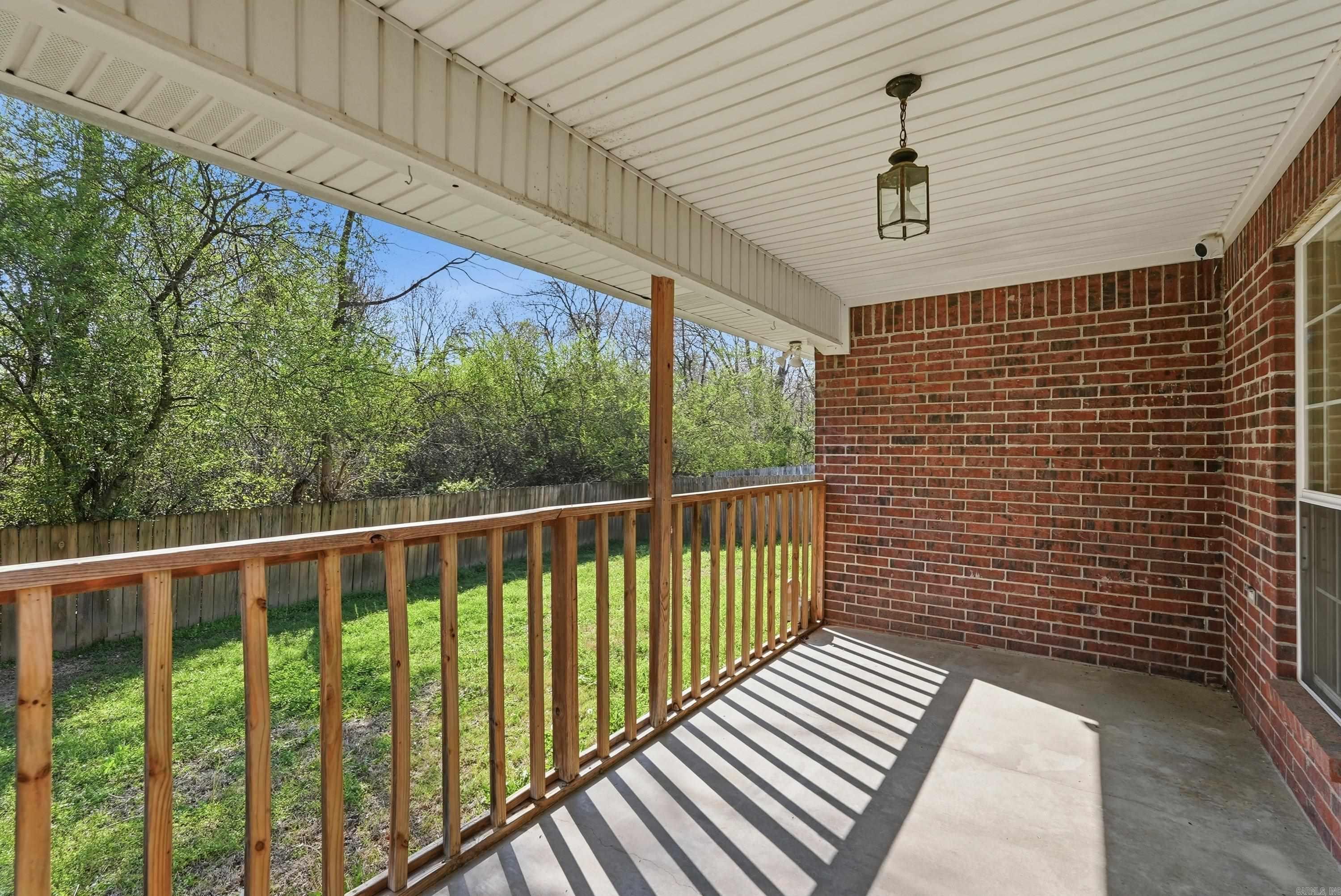 HUNTERS COVE - Residential