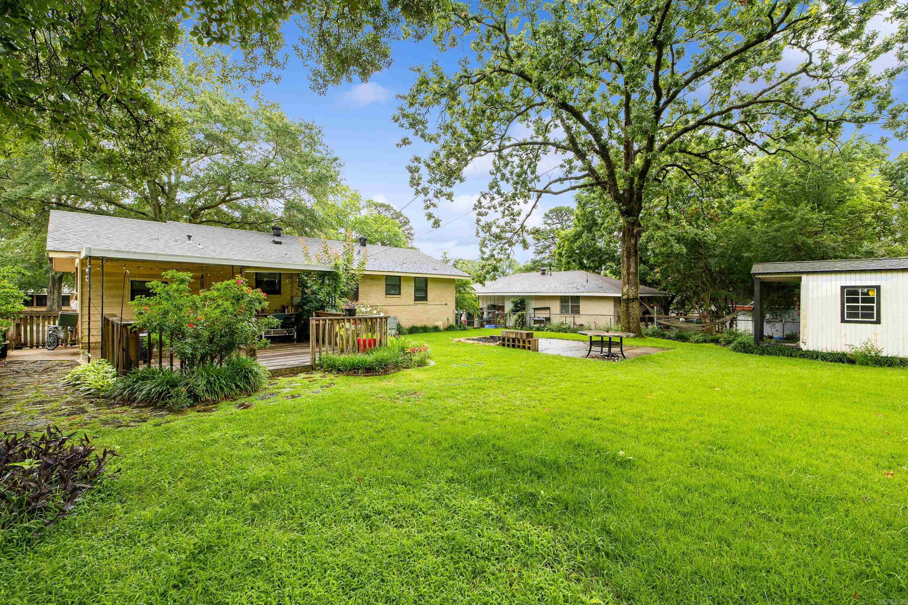 Broadmoor - Residential