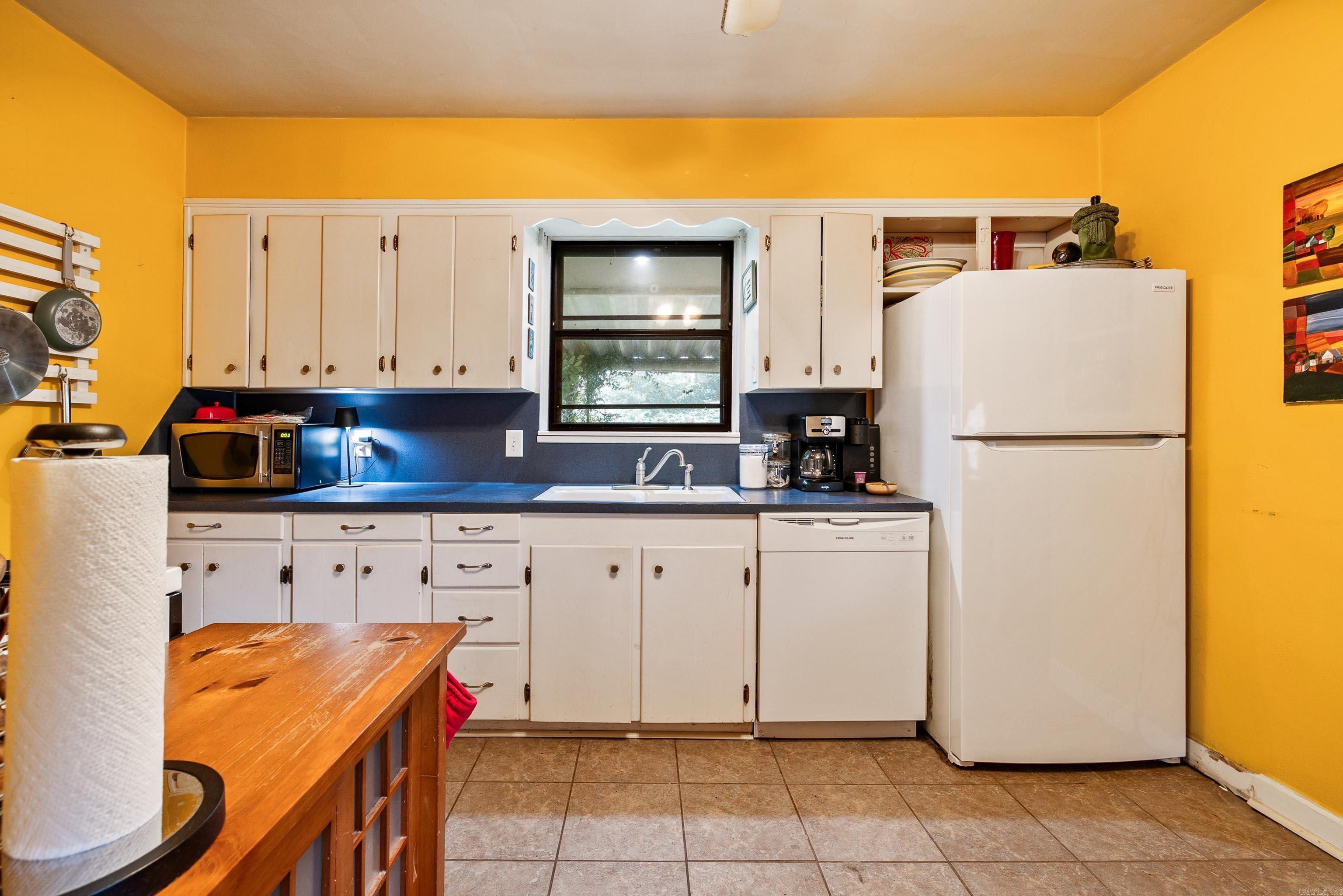 Broadmoor - Residential