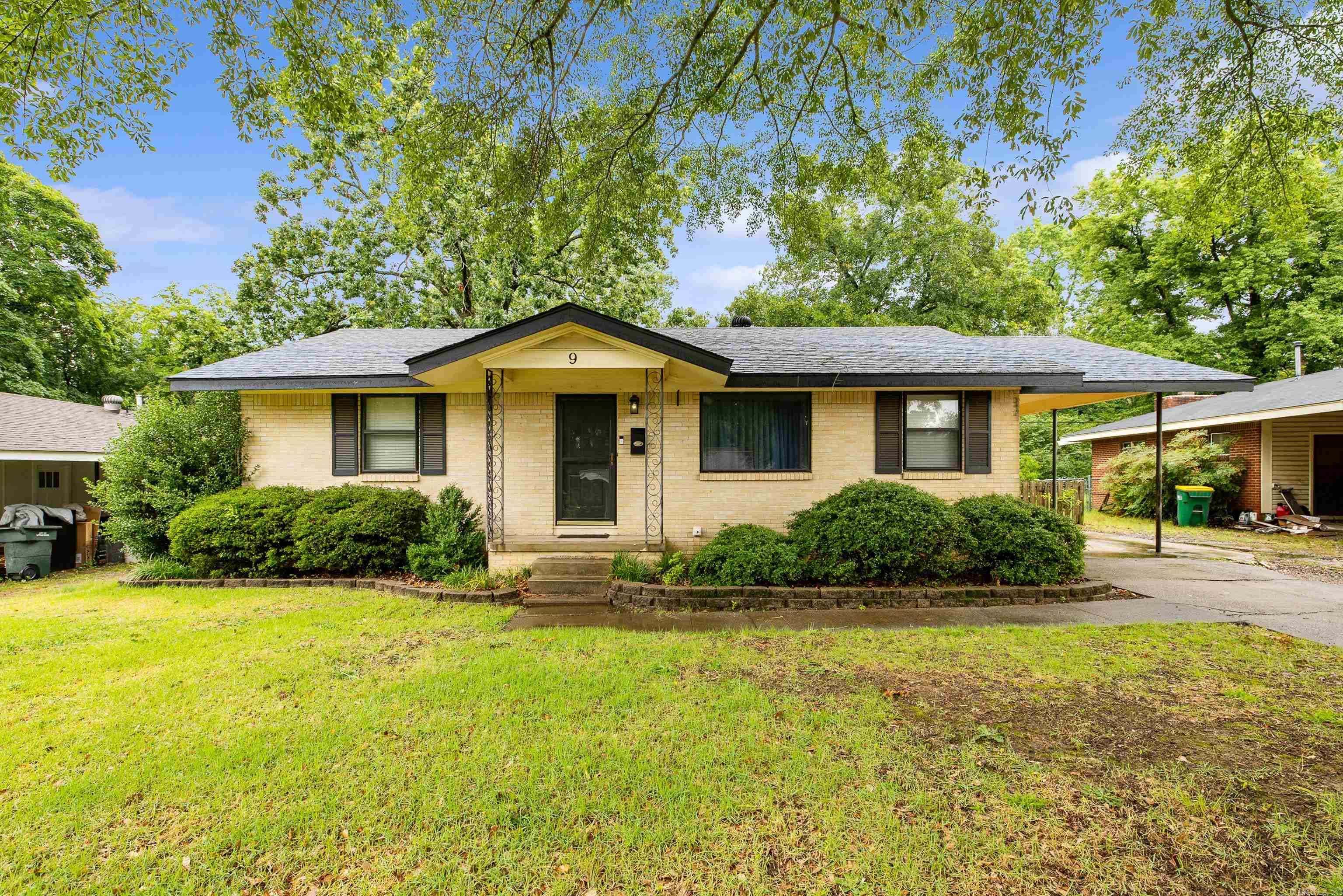 Broadmoor - Residential