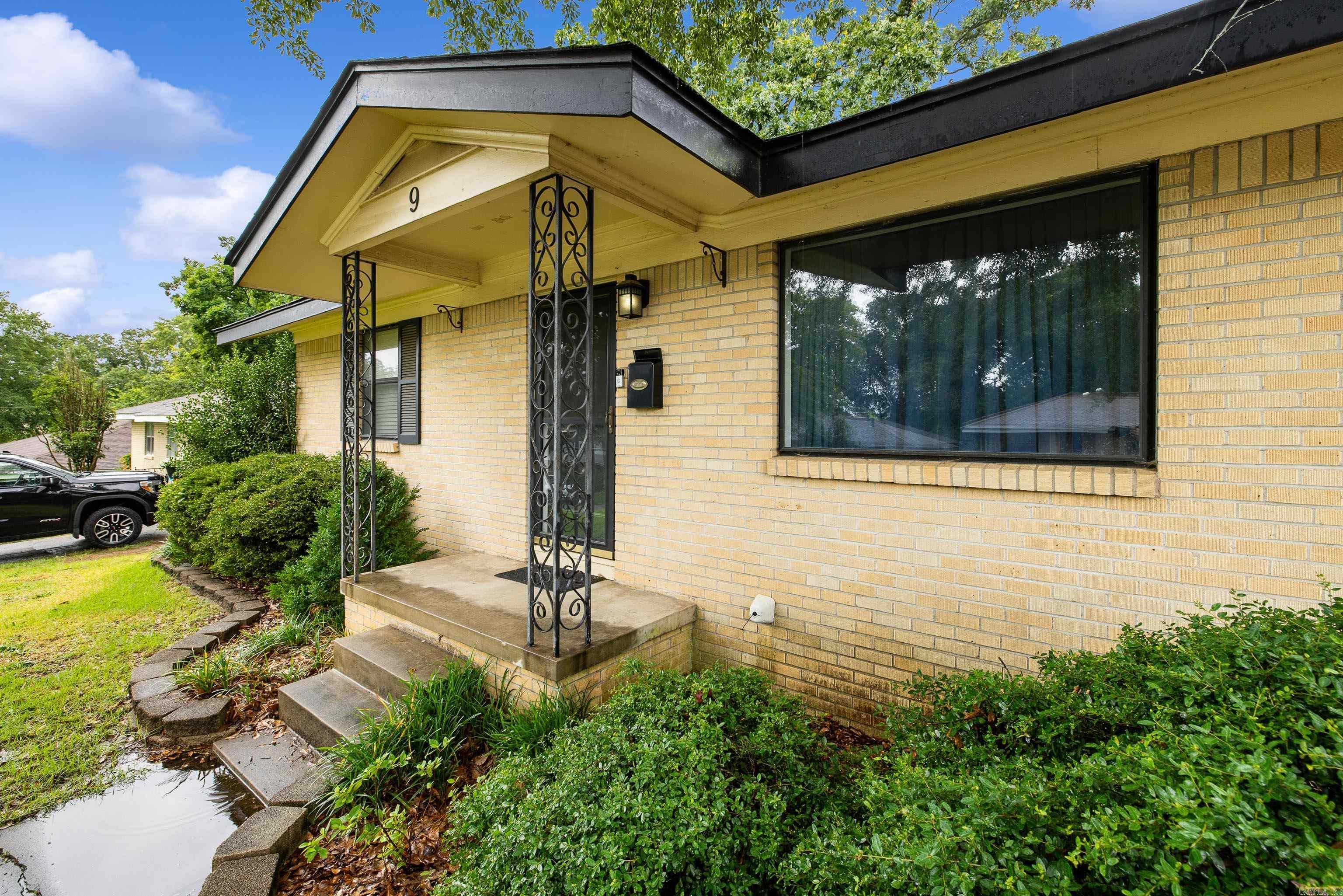 Broadmoor - Residential