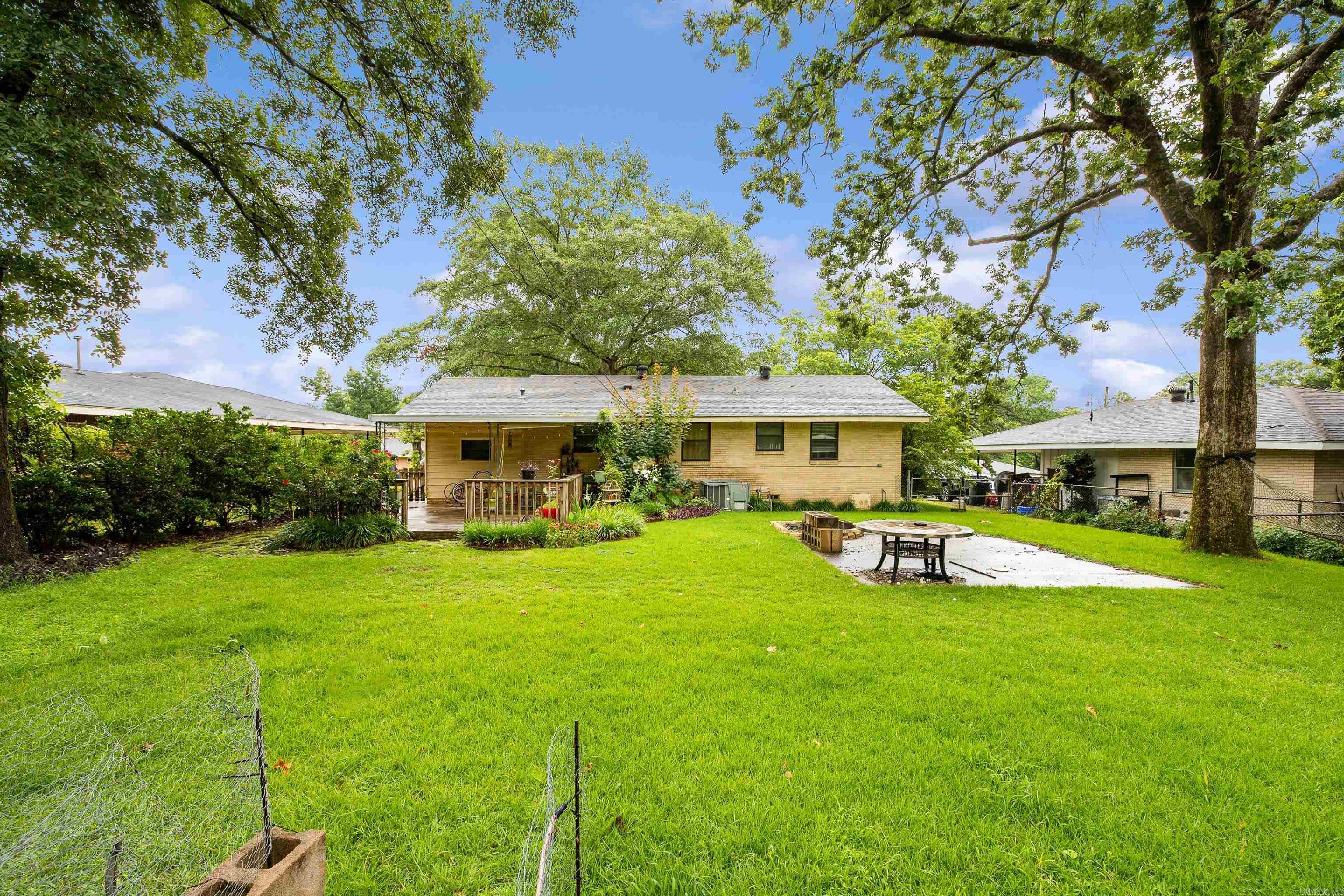 Broadmoor - Residential