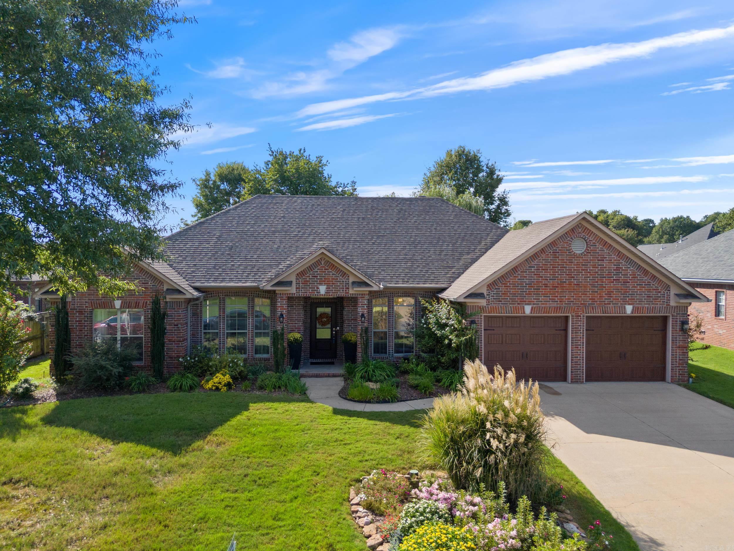 CATHERINE PLACE - Residential