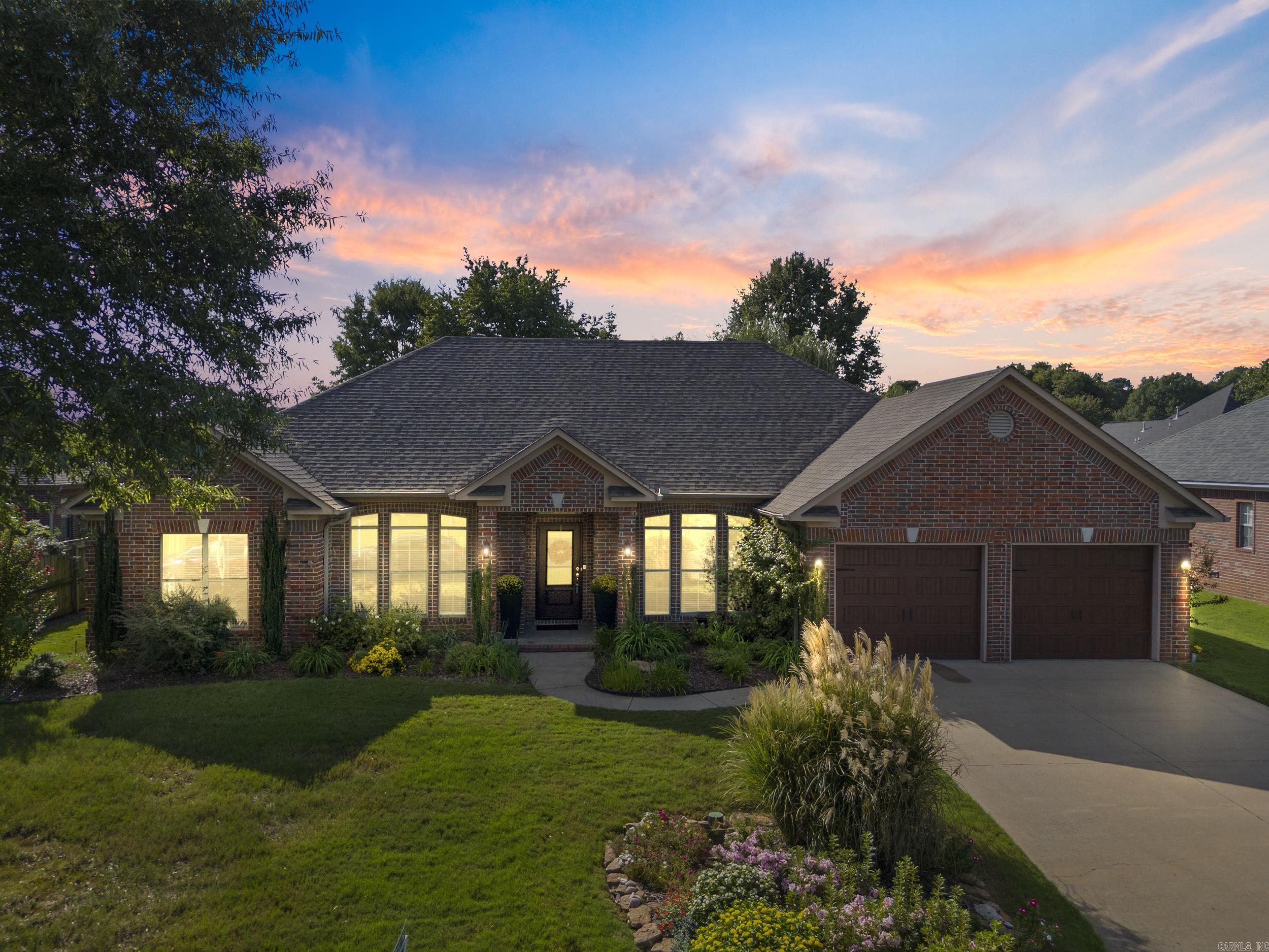 CATHERINE PLACE - Residential