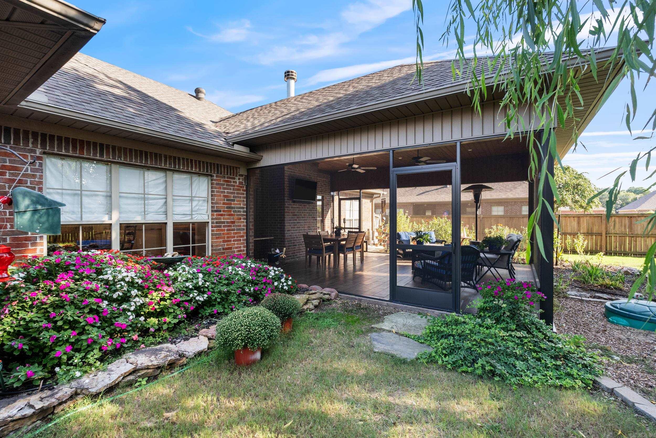 CATHERINE PLACE - Residential