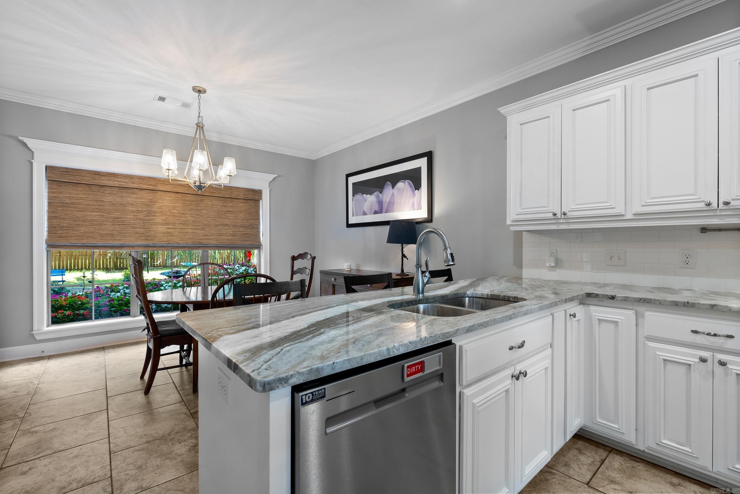 CATHERINE PLACE - Residential