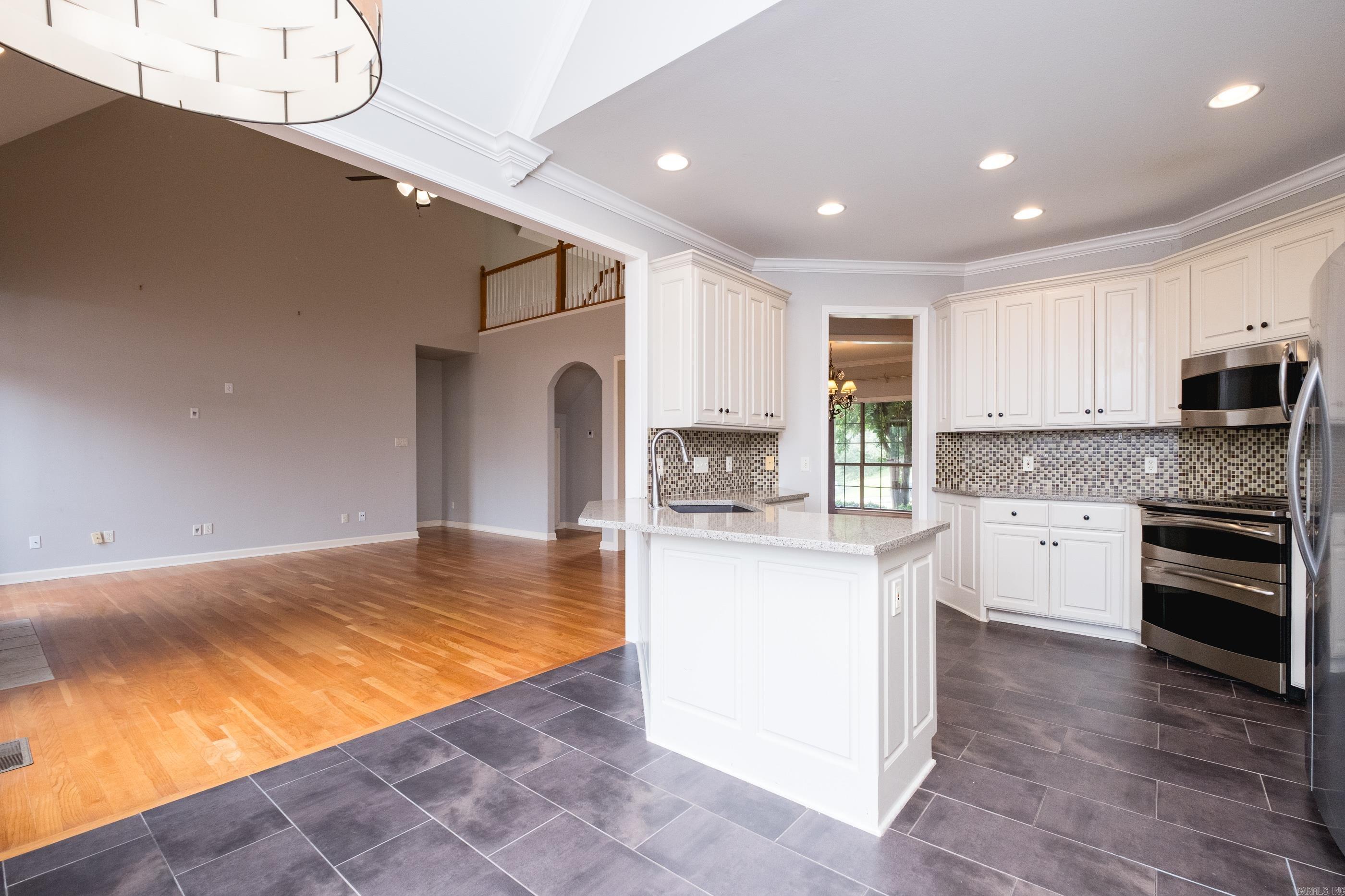 PEBBLE BEACH ESTATES - Residential