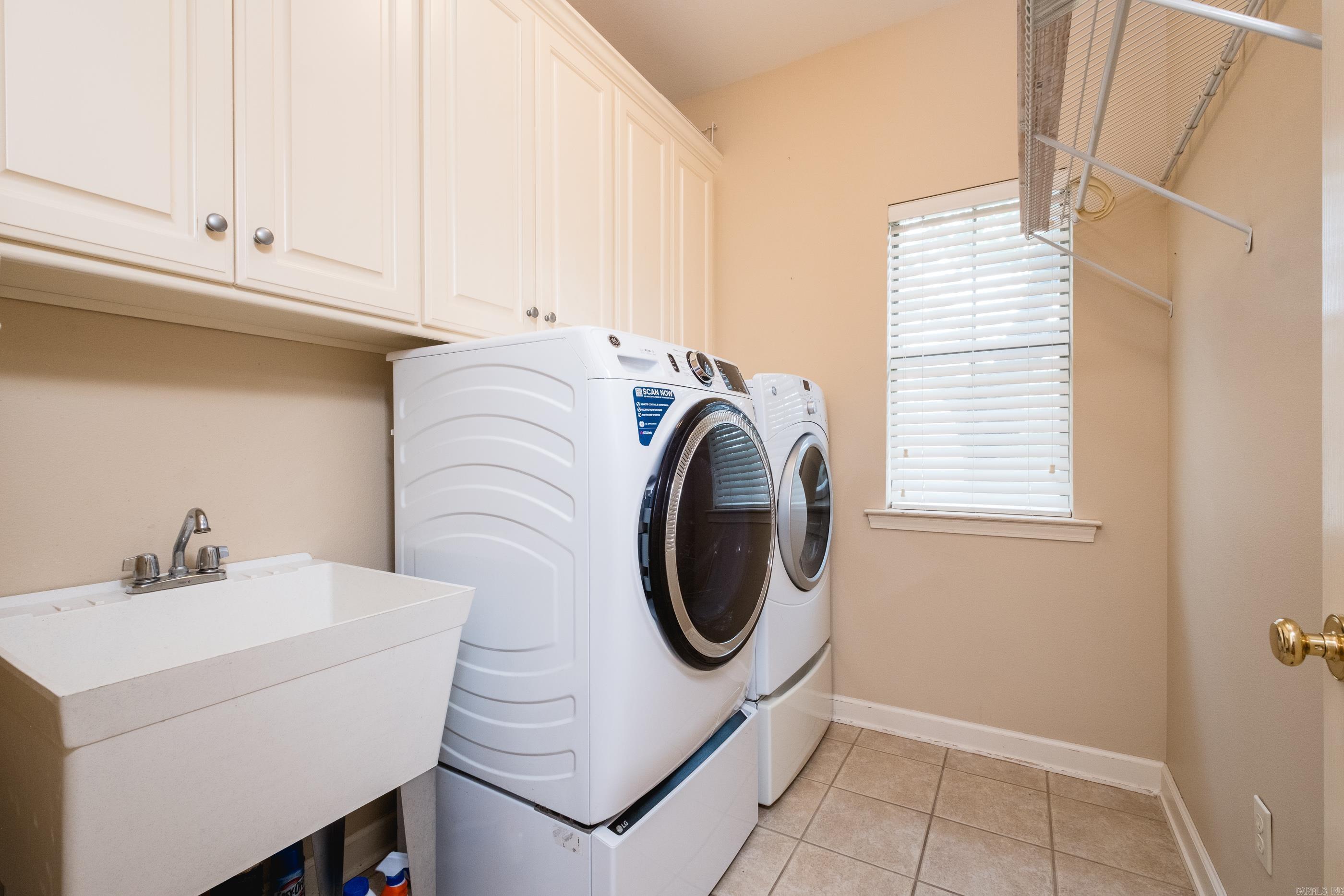 PEBBLE BEACH ESTATES - Residential