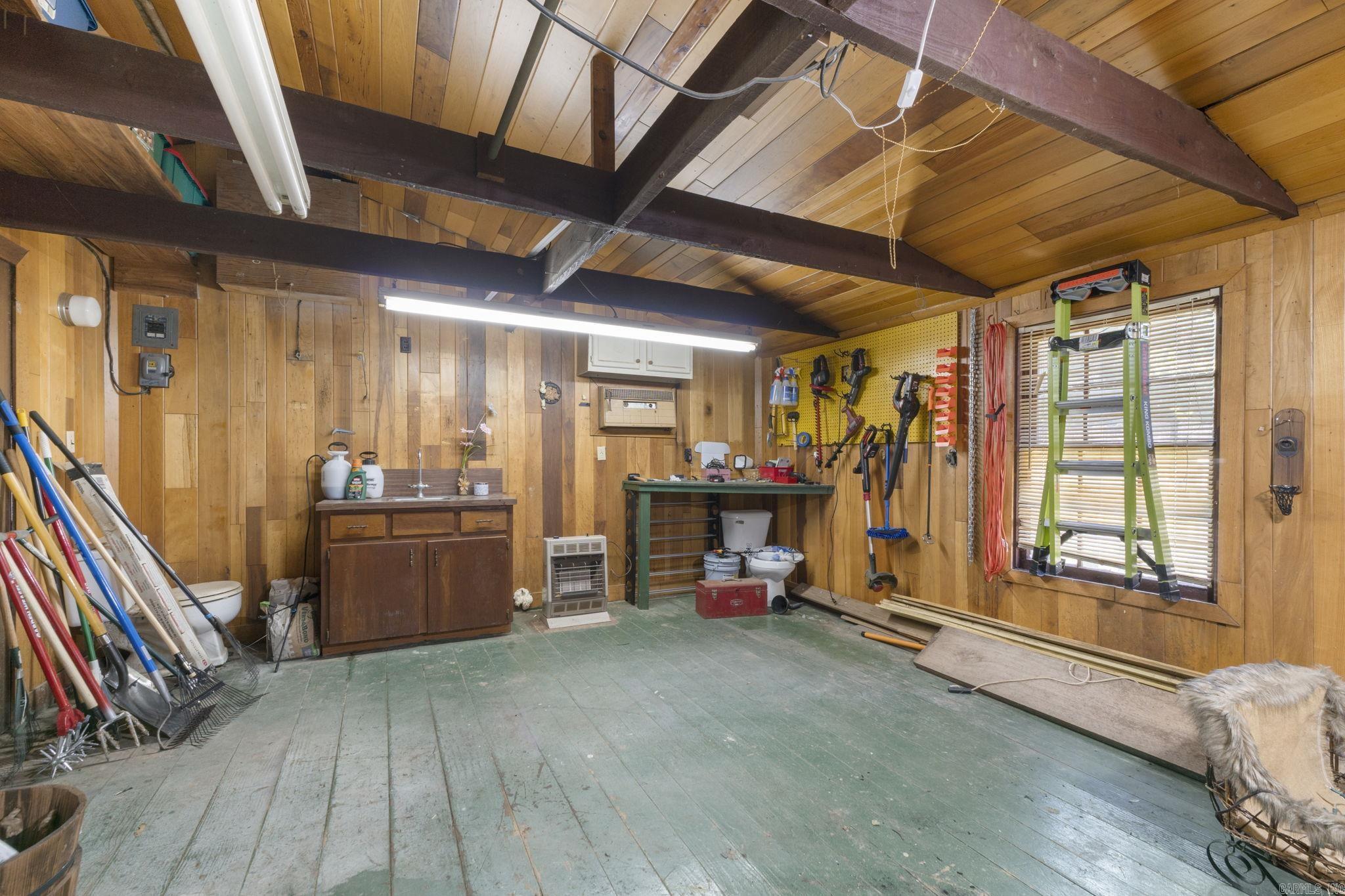 Granvue Acres - Residential