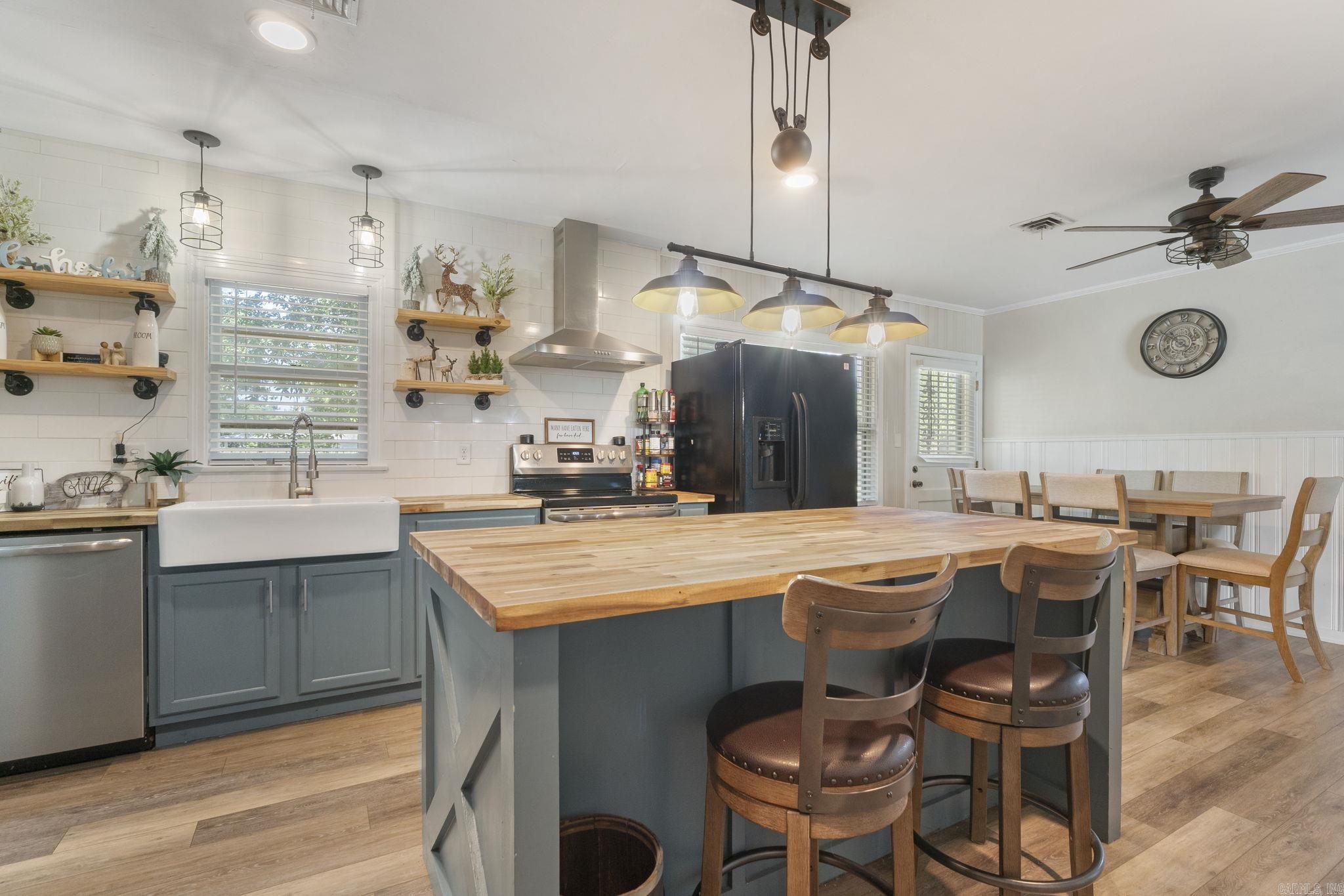 Granvue Acres - Residential
