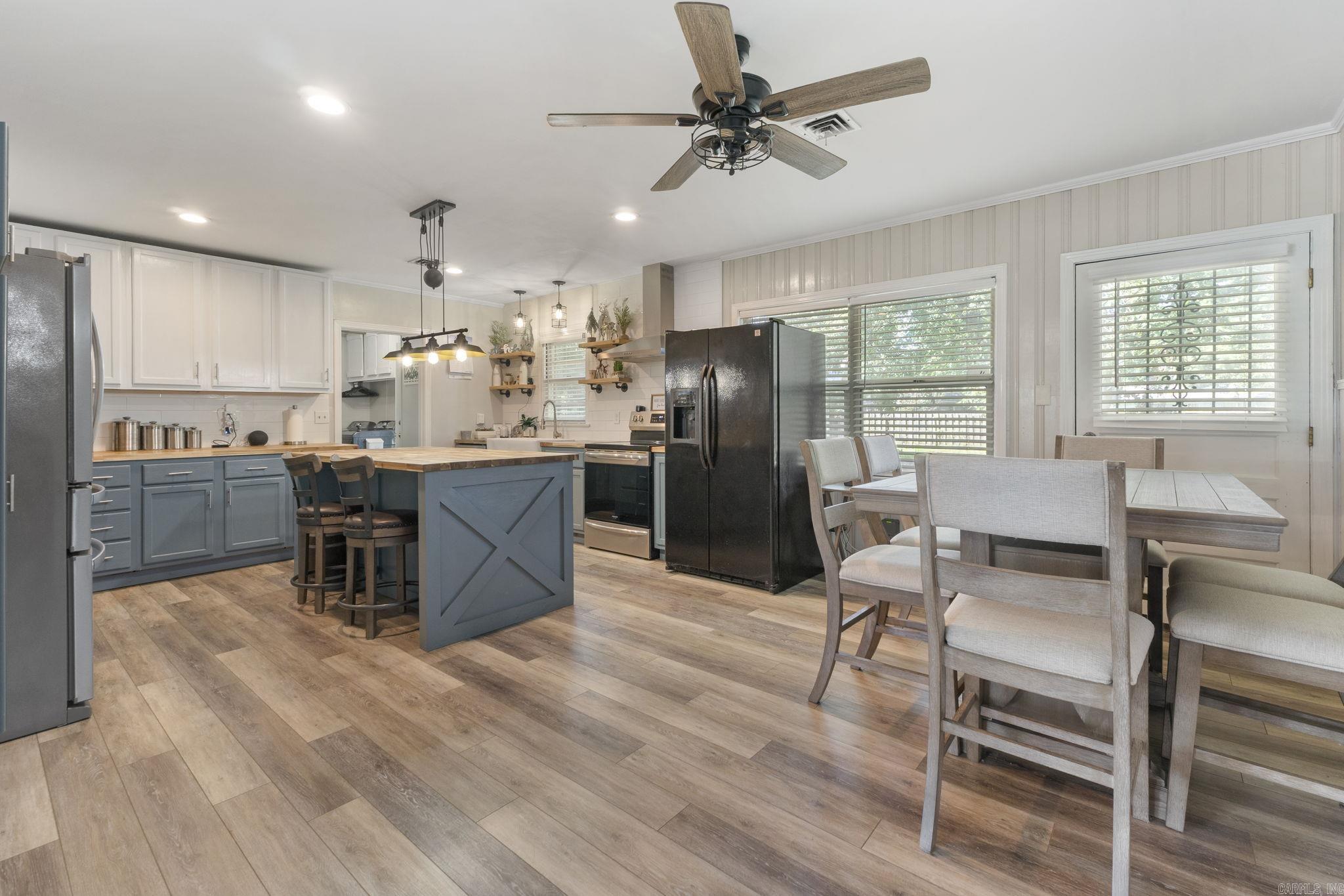 Granvue Acres - Residential
