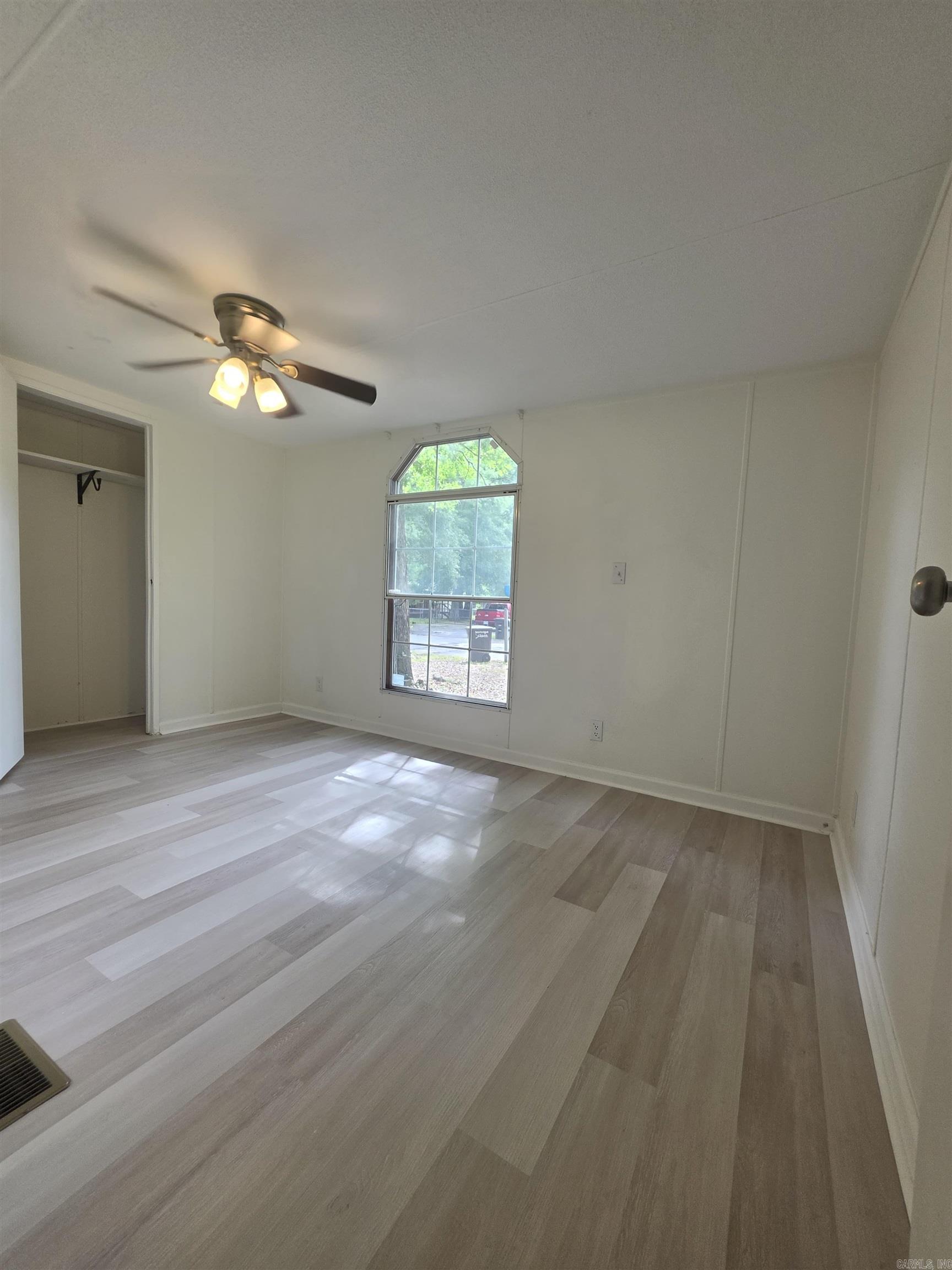BEECHWOOD TO JACK REPL - Residential