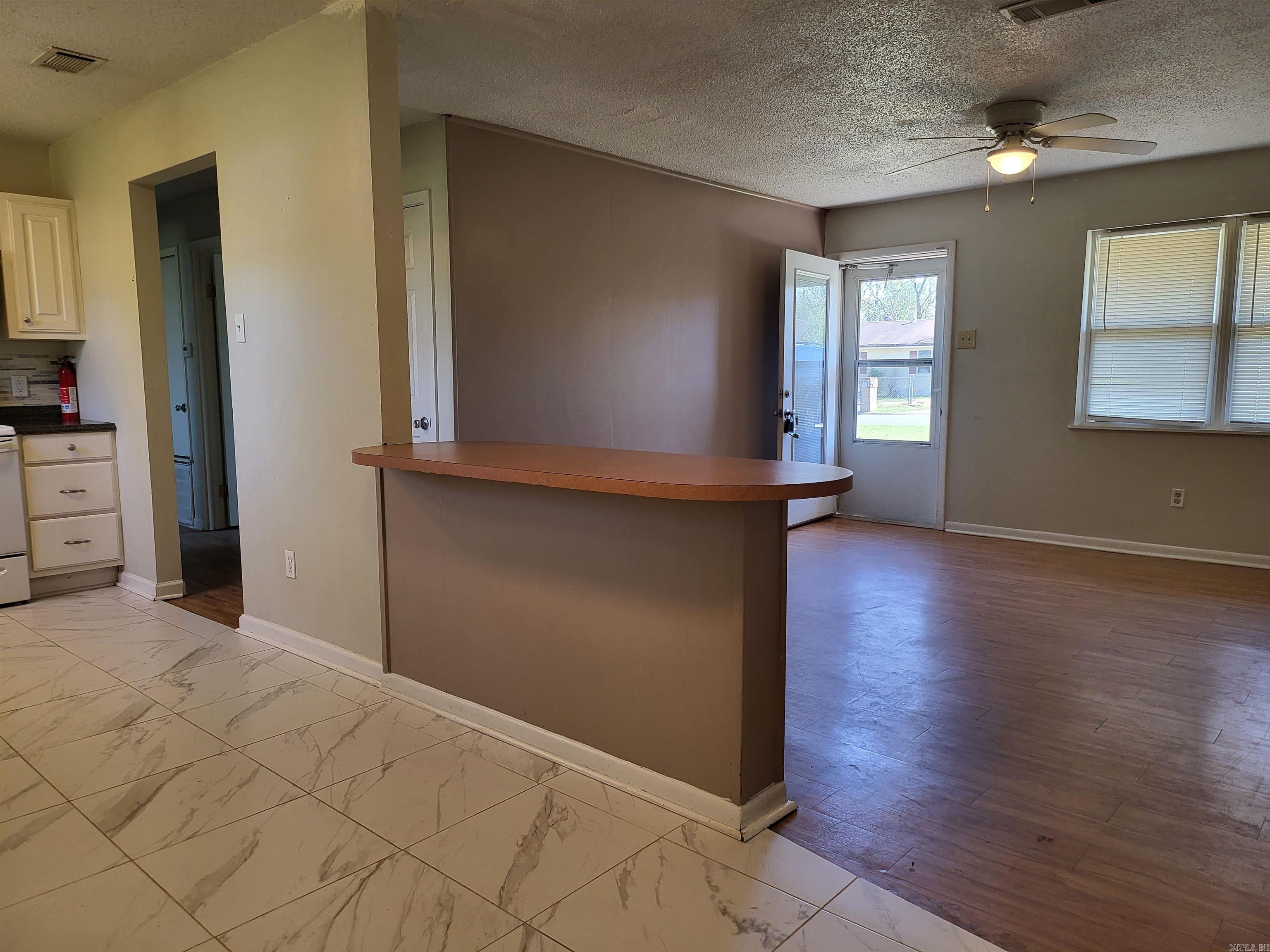 Duprees East Jack - Residential