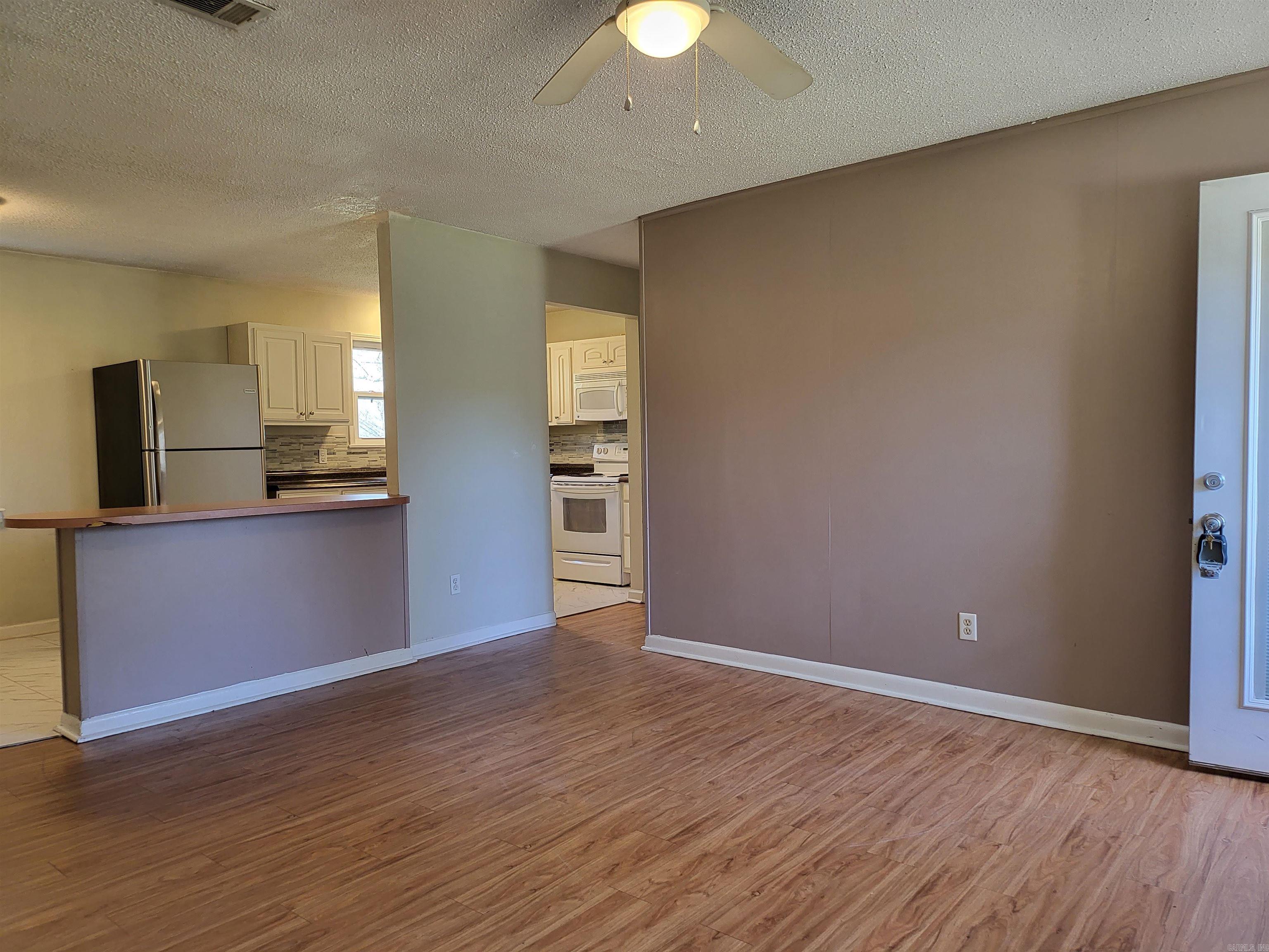 Duprees East Jack - Residential