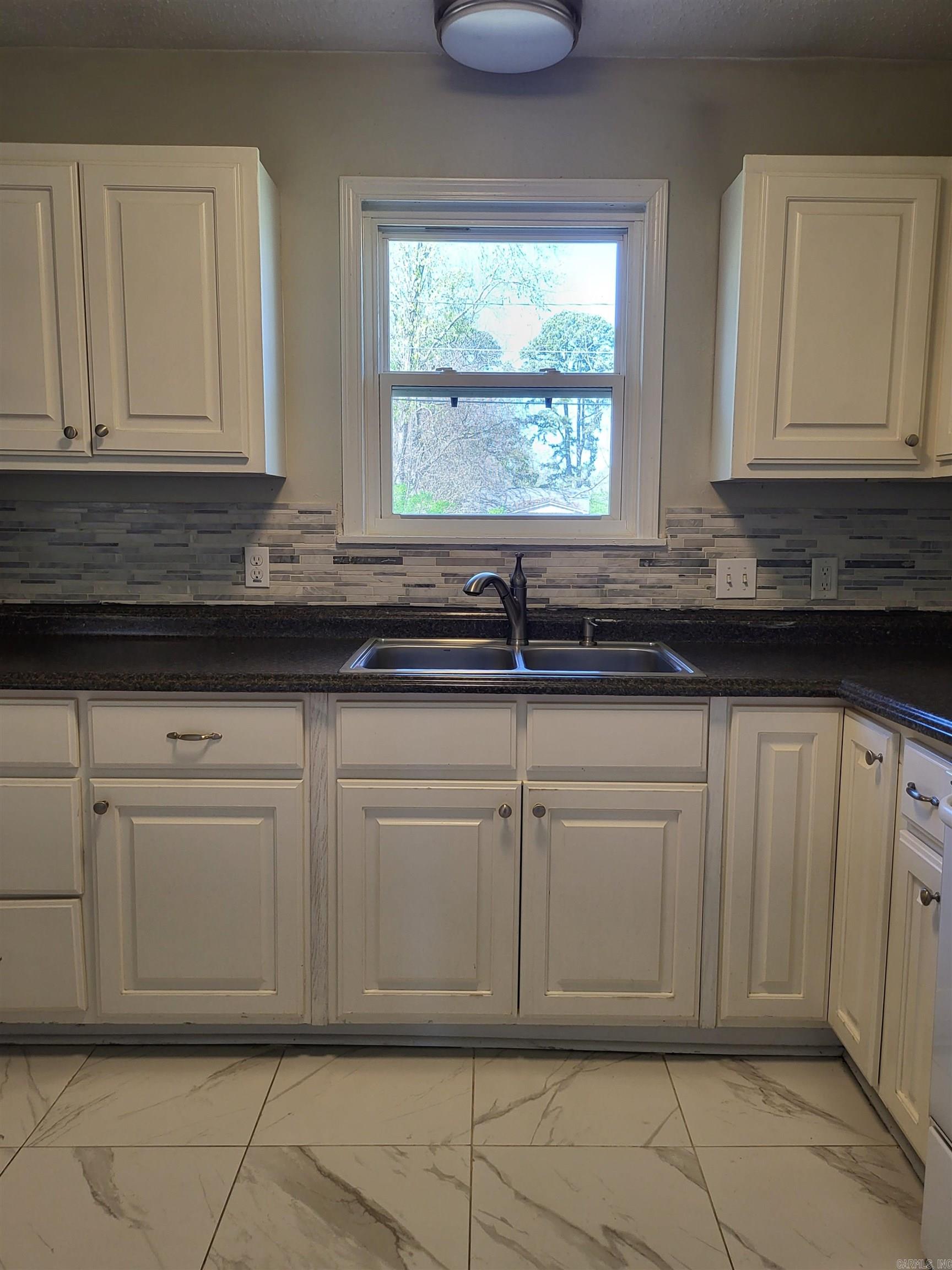 Duprees East Jack - Residential