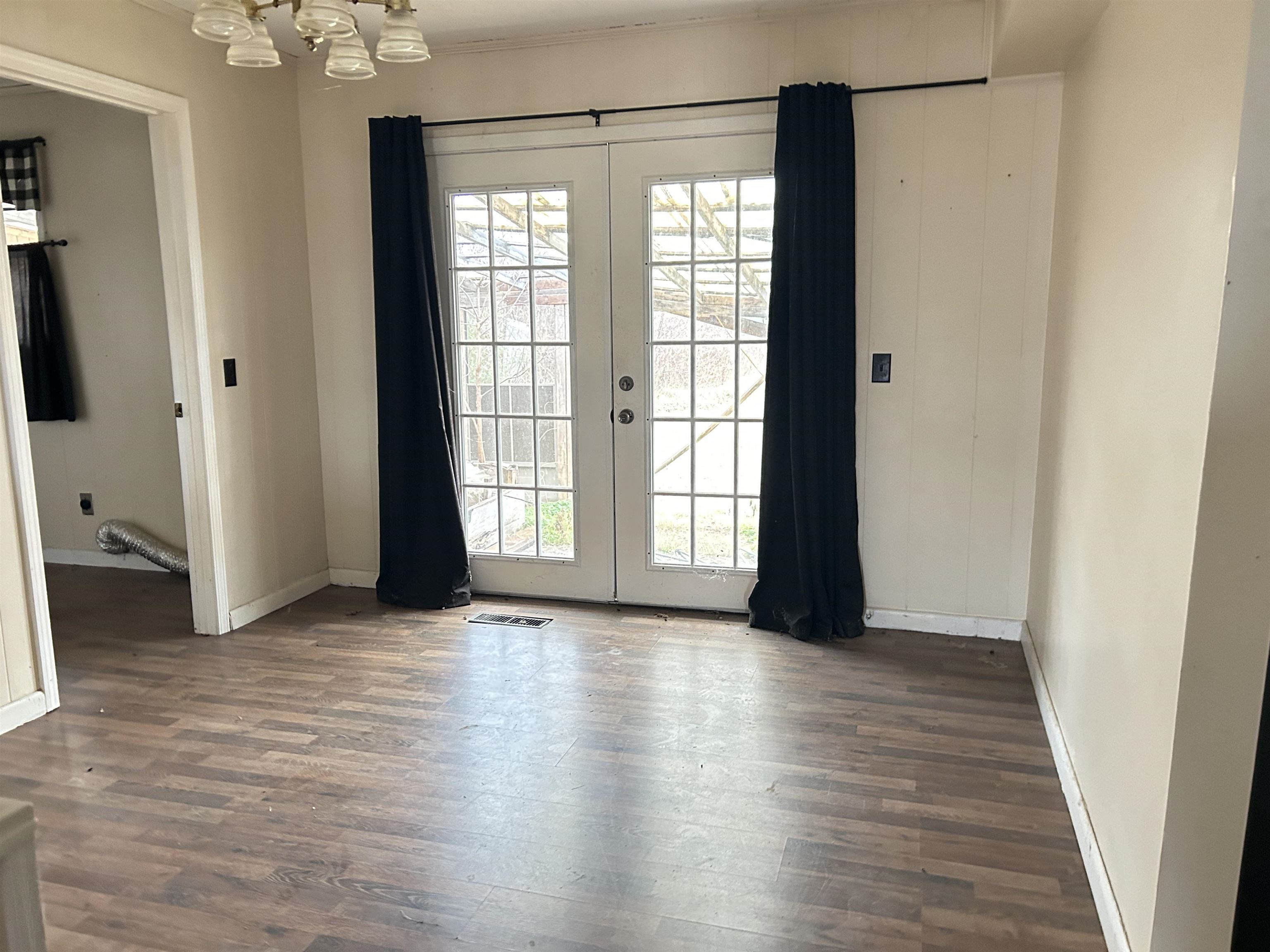 Metes & Bounds - Residential