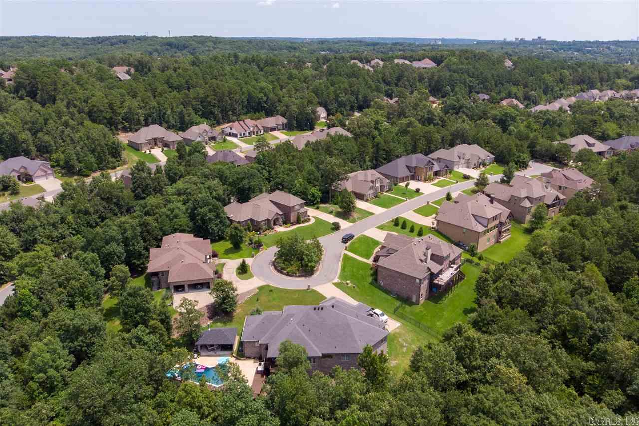 WOODLANDS EDGE - Residential