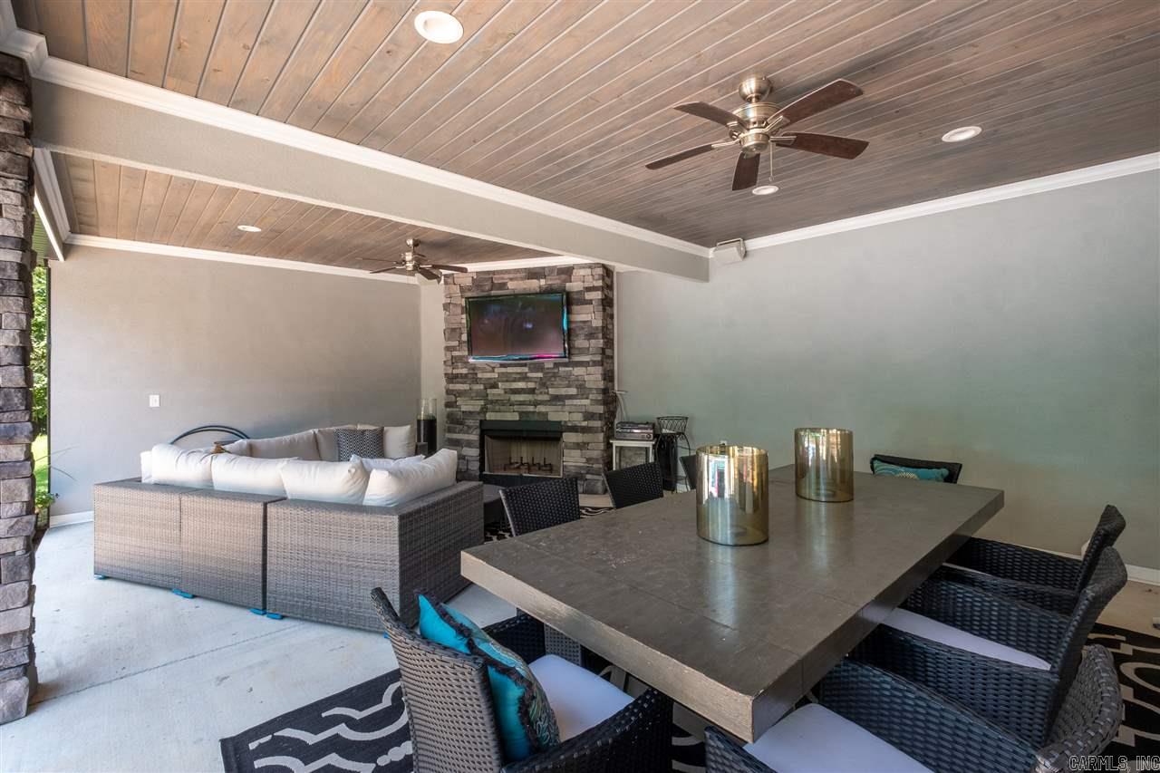 WOODLANDS EDGE - Residential