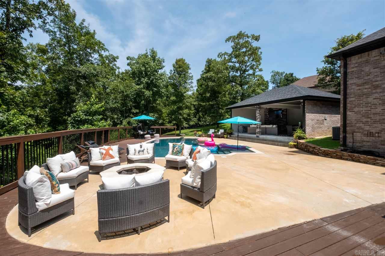 WOODLANDS EDGE - Residential