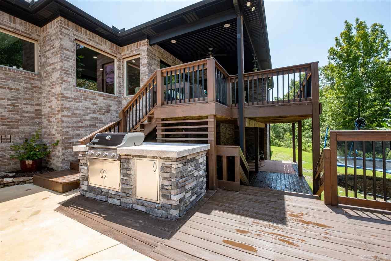 WOODLANDS EDGE - Residential