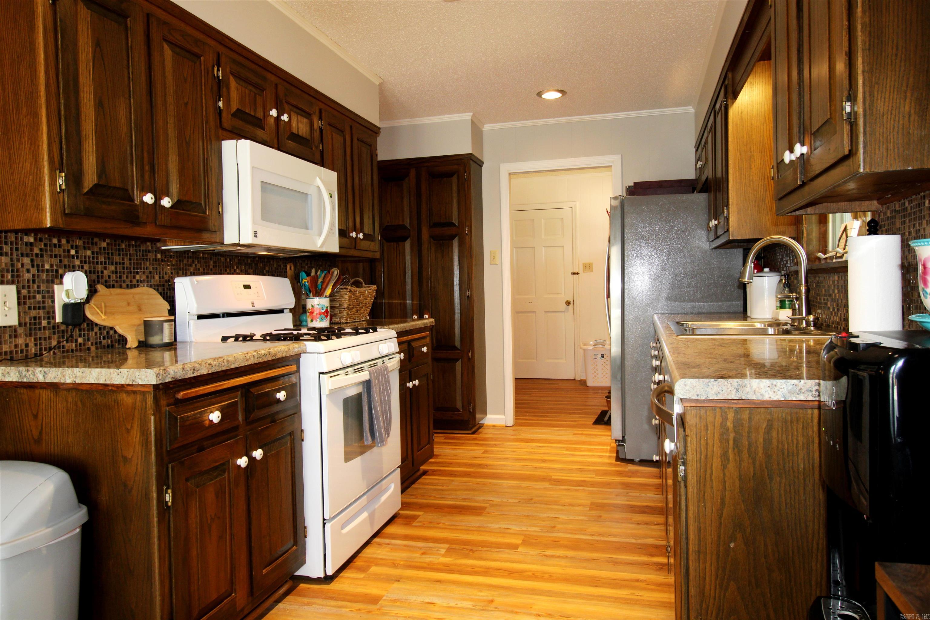 Leewood - Residential