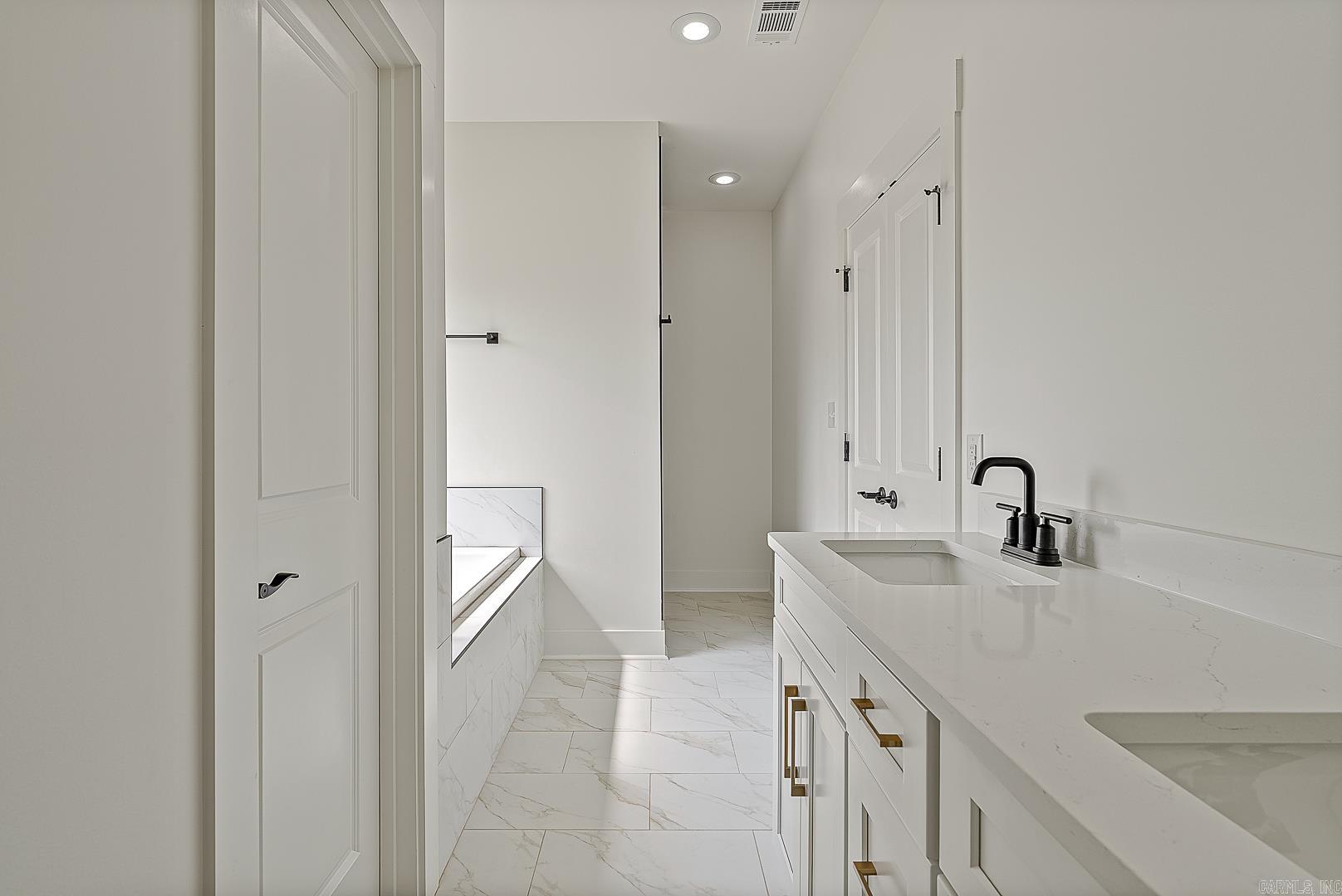 Hidden Creek - Residential