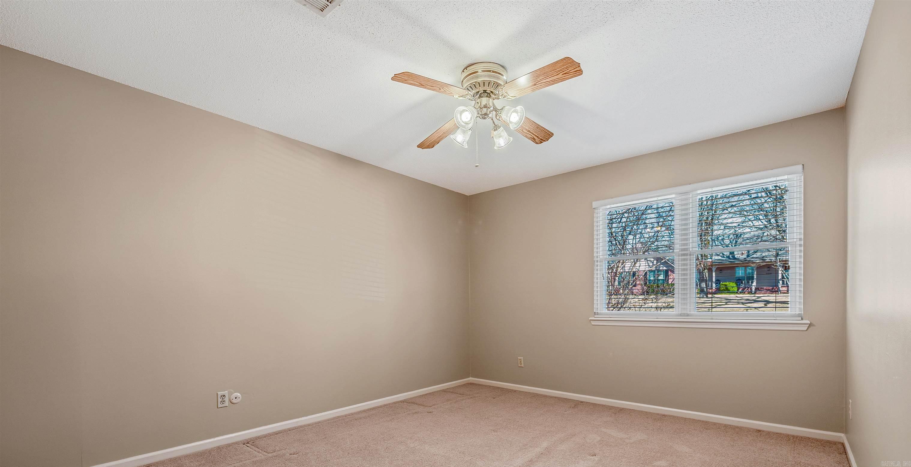 PLEASANT VALLEY - Residential