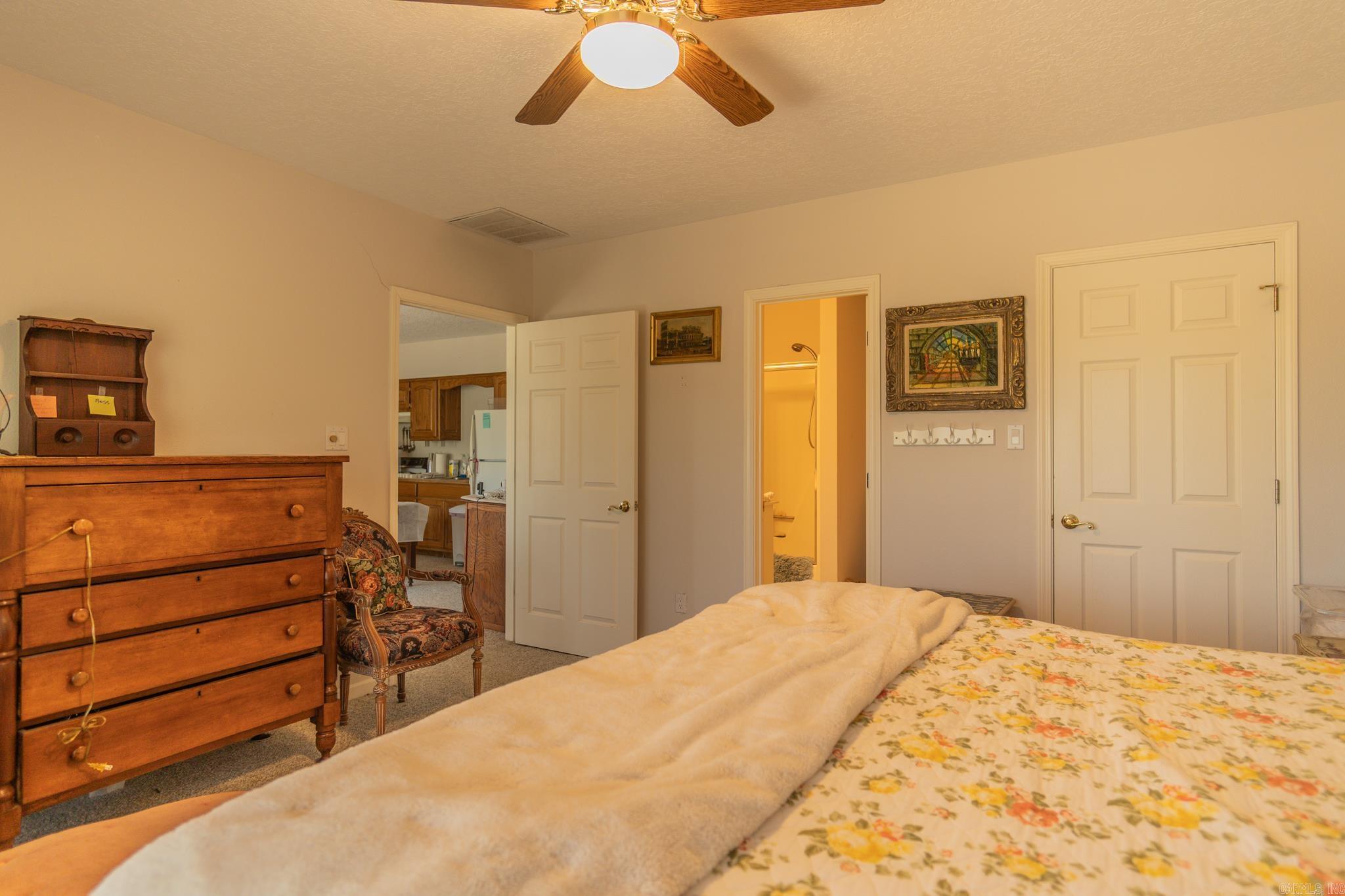 Estancia - Residential