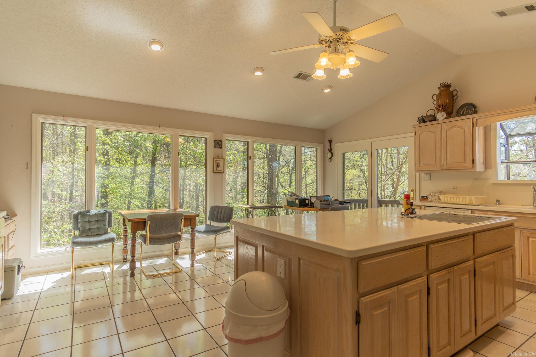 Estancia - Residential