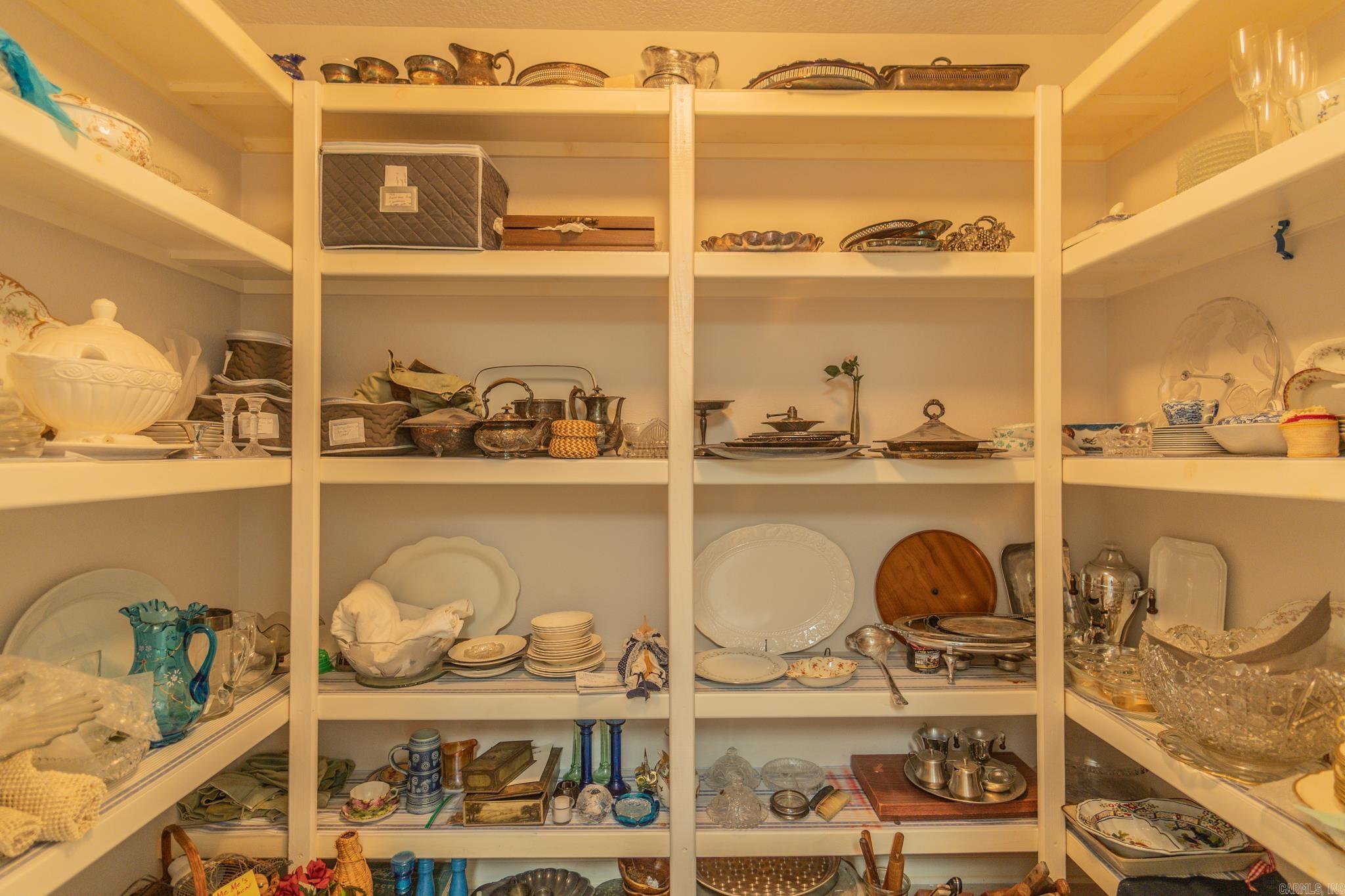 Estancia - Residential