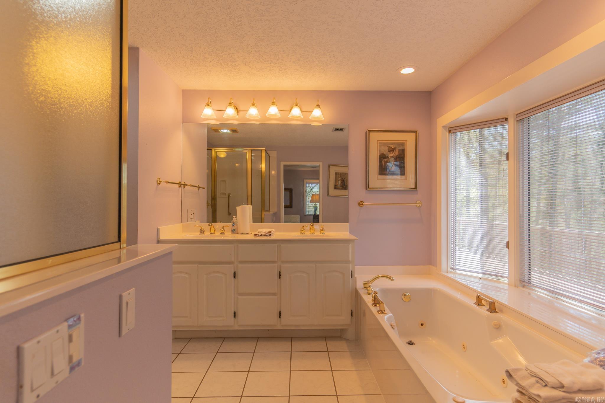 Estancia - Residential