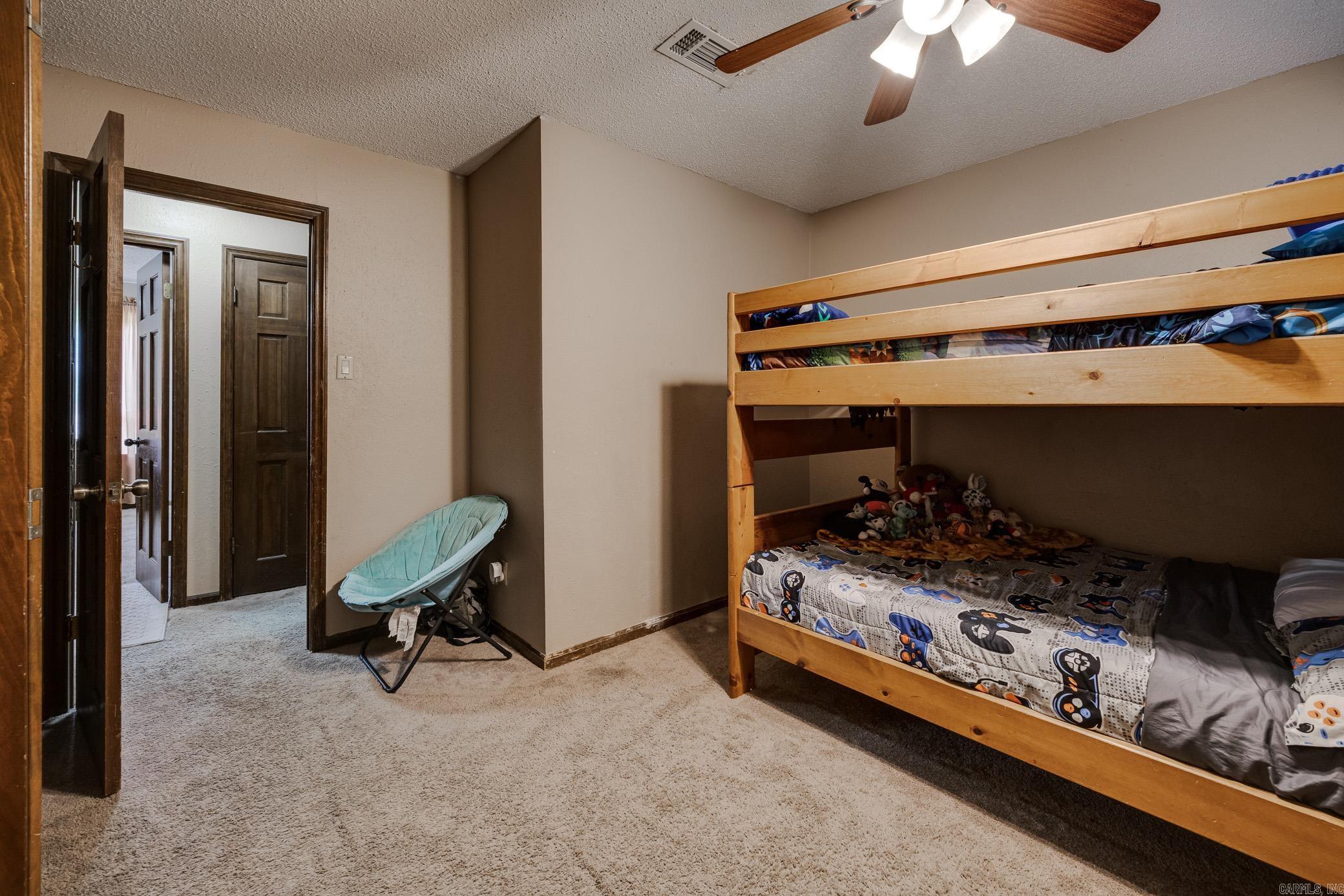 FOXWOOD J - Residential